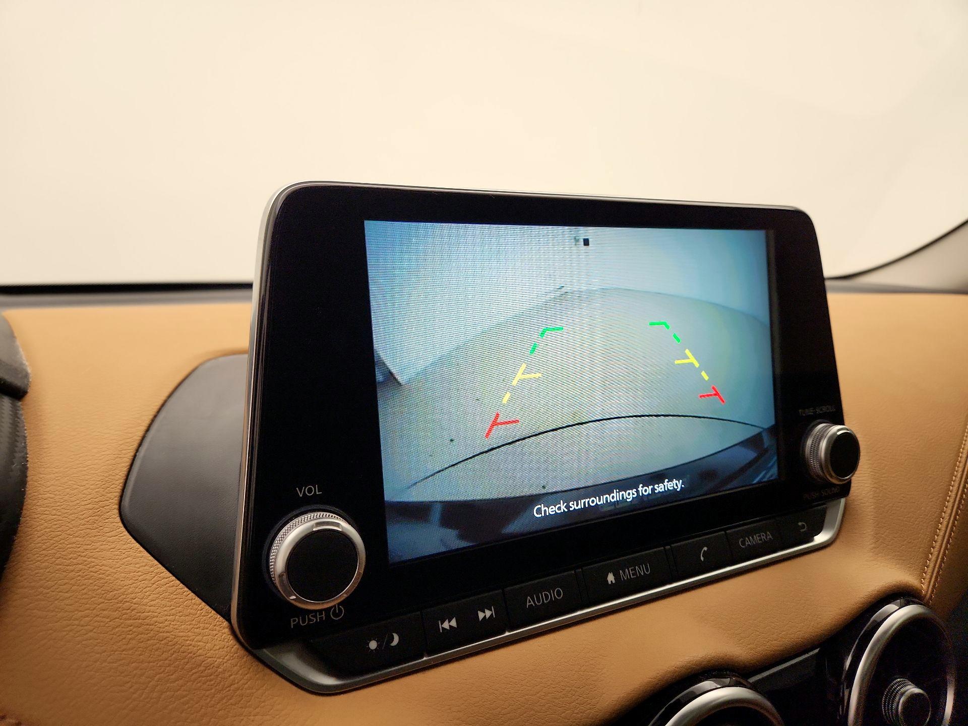 Thumbnail: 2022 Nissan Sentra - 14