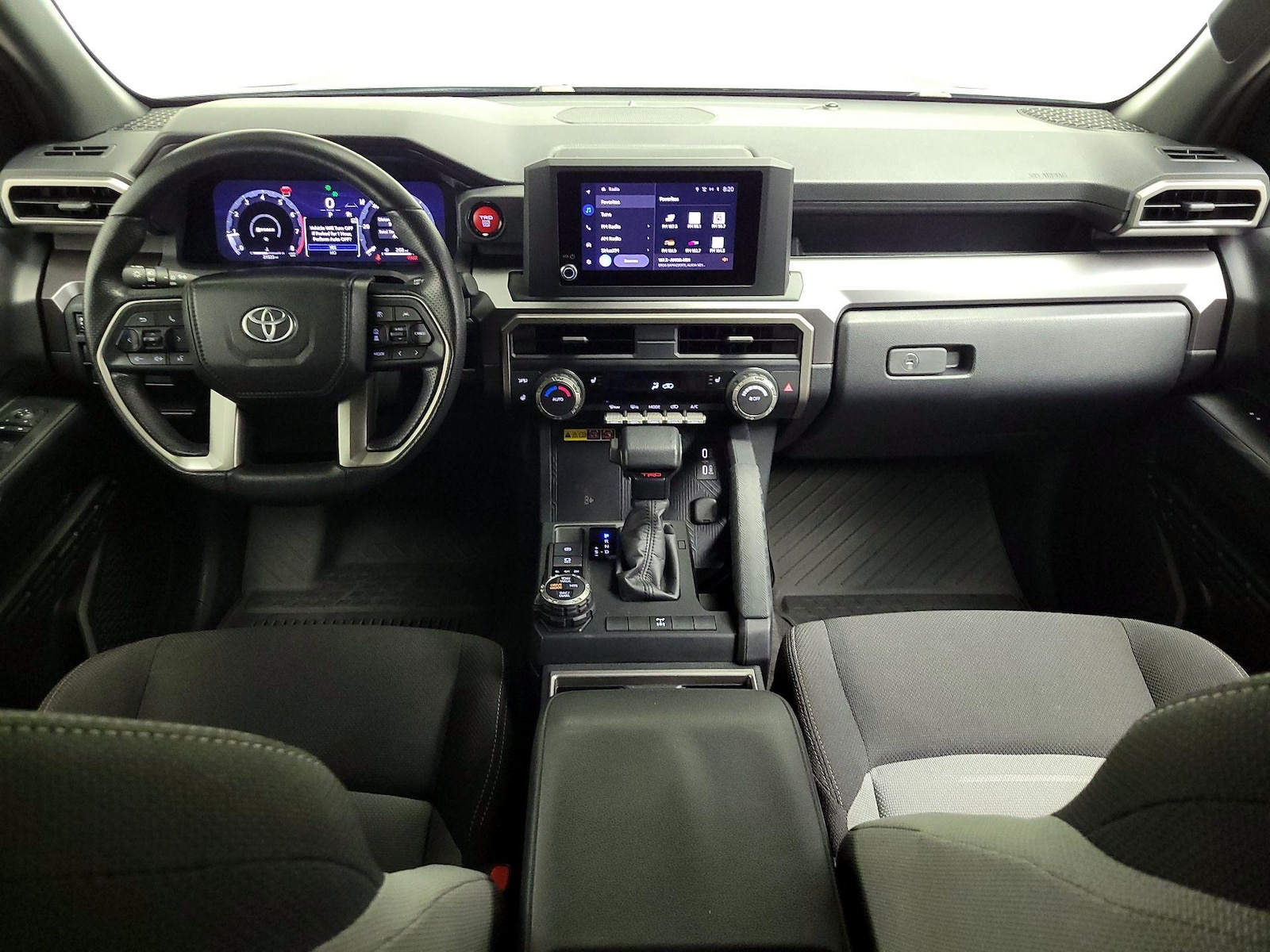 2025 Toyota 4Runner TRD Off-Road - Photo 10