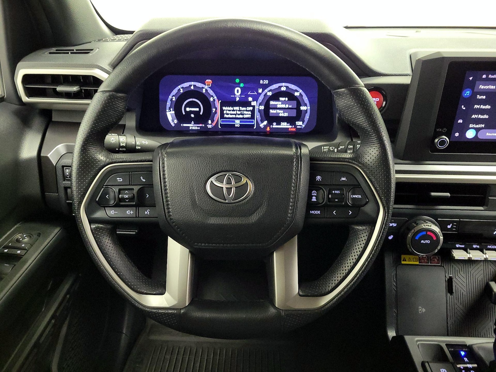 2025 Toyota 4Runner TRD Off-Road - Photo 11