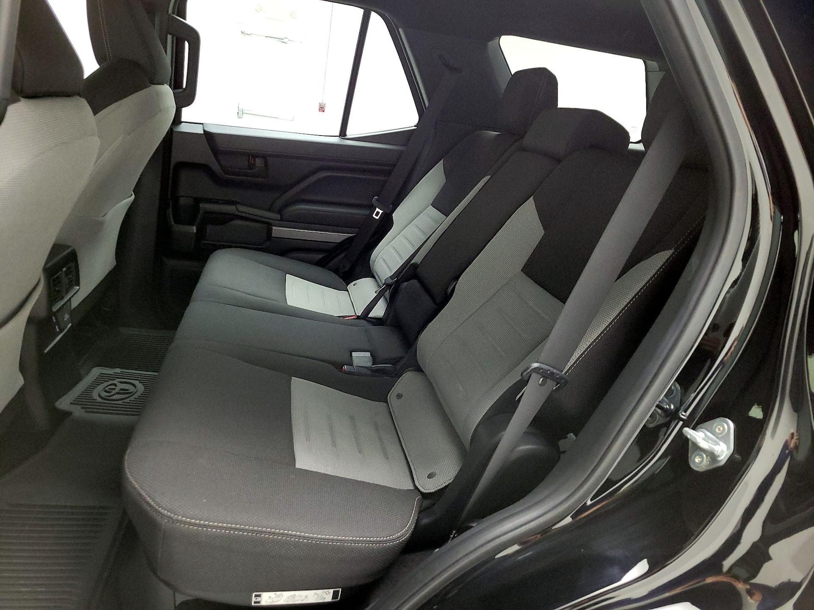 2025 Toyota 4Runner TRD Off-Road - Photo 20