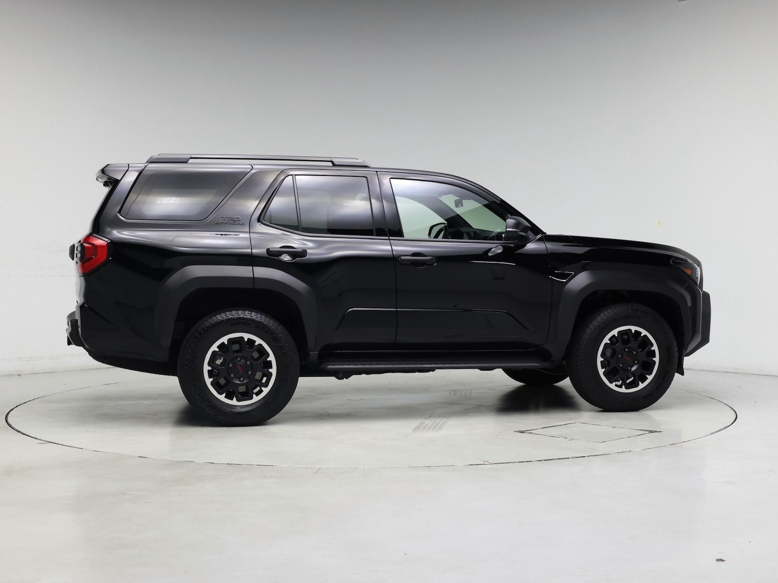 2025 Toyota 4Runner TRD Off-Road - Photo 8