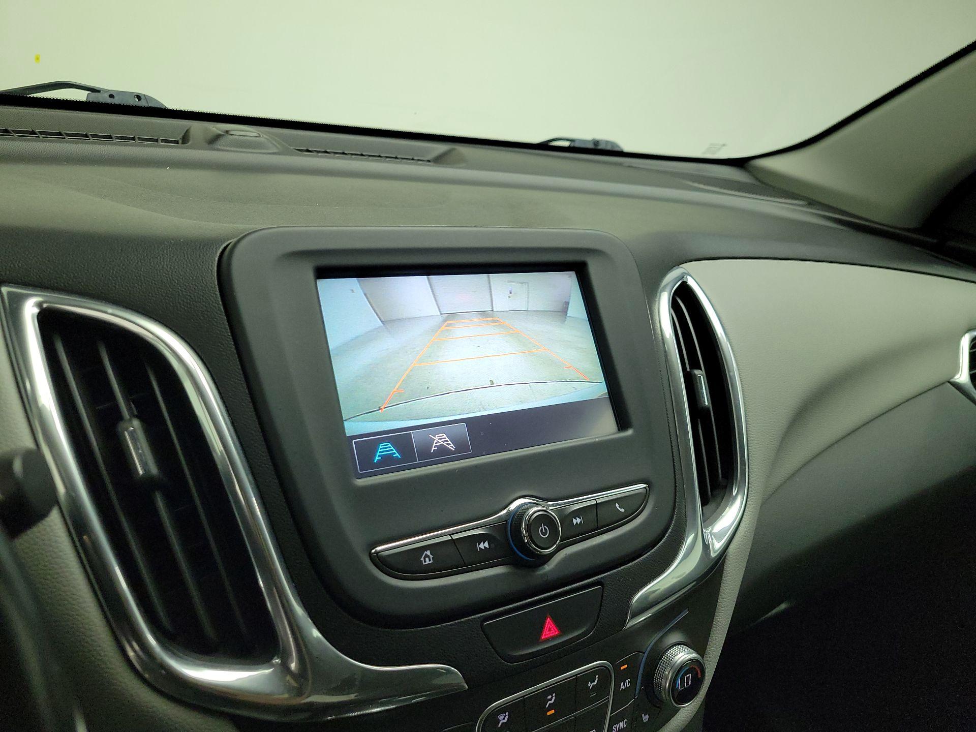 Thumbnail: 2018 Chevrolet Equinox - 14