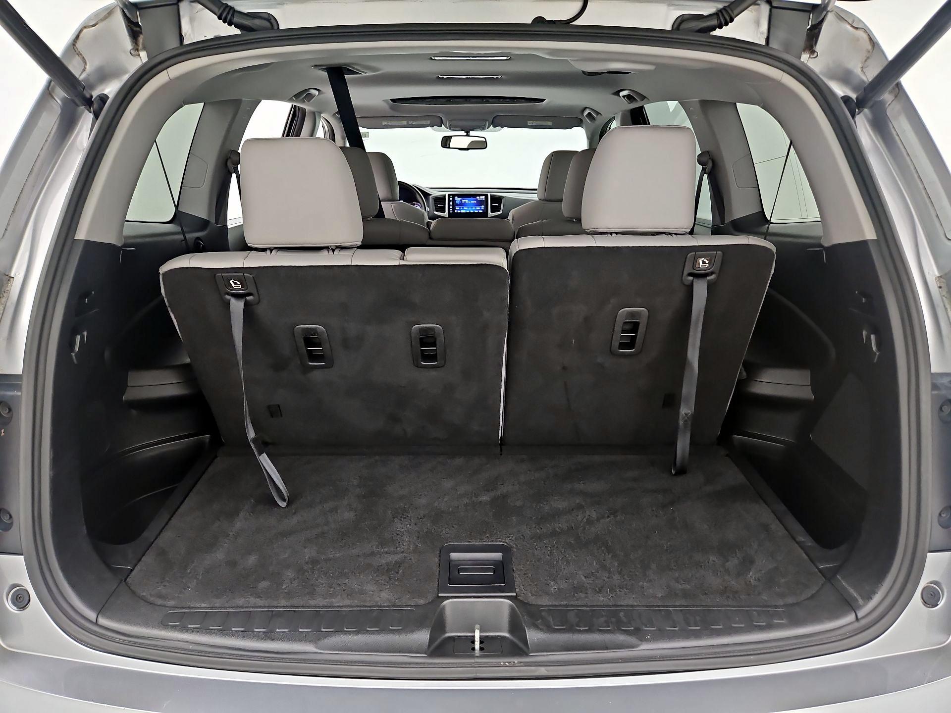 Thumbnail: 2016 Honda Pilot - 20