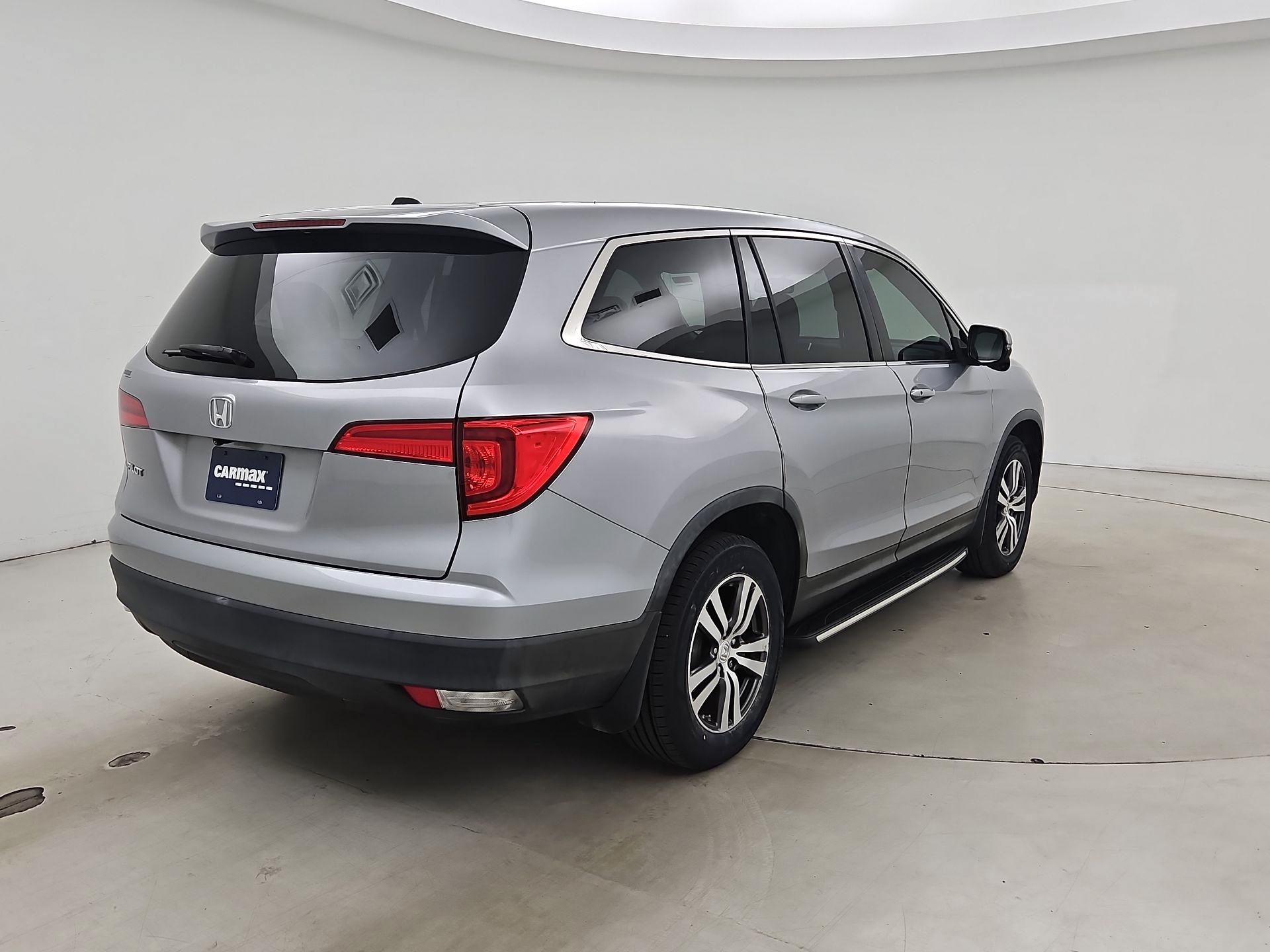 Thumbnail: 2016 Honda Pilot - 5