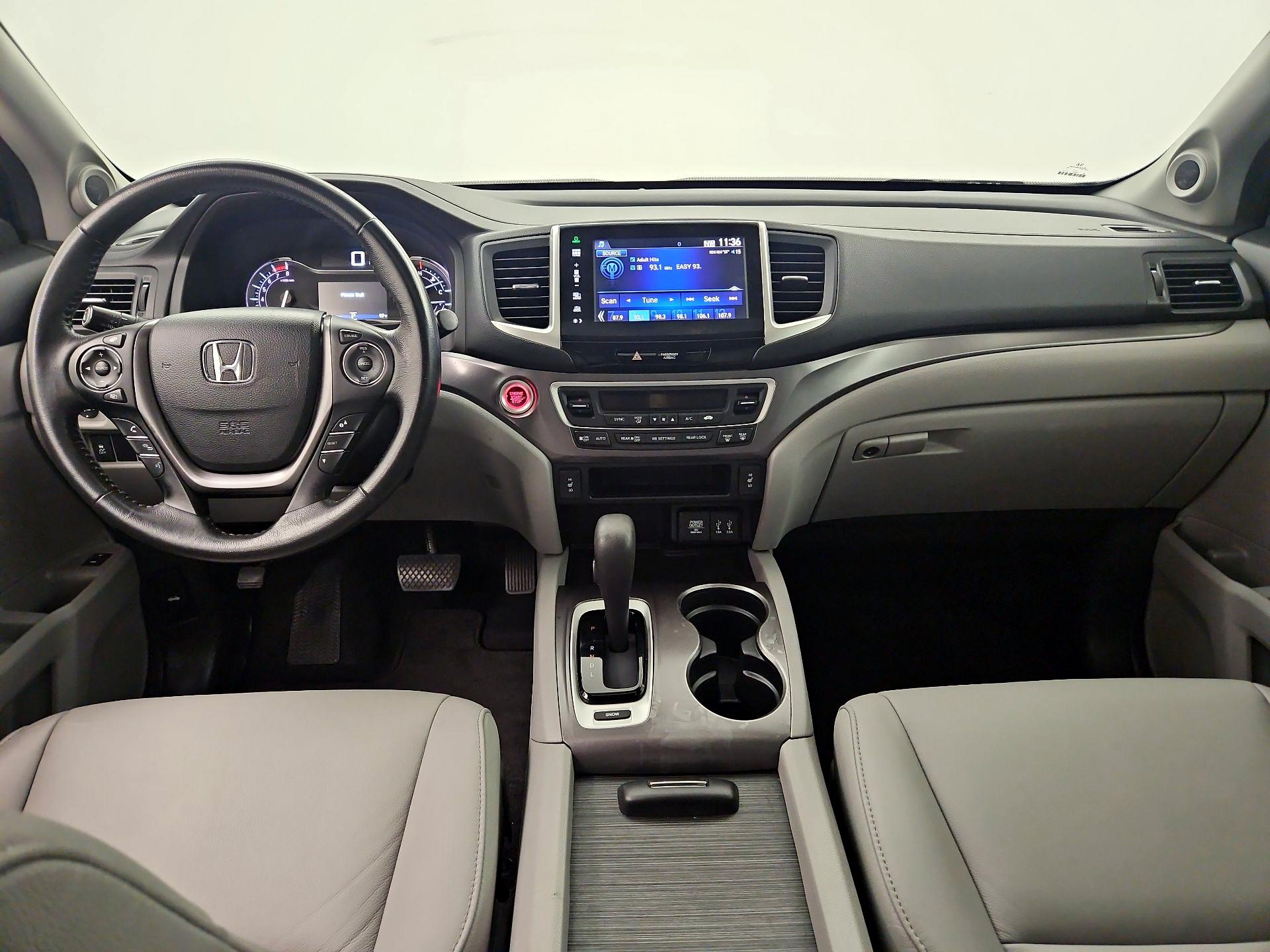 Thumbnail: 2016 Honda Pilot - 8