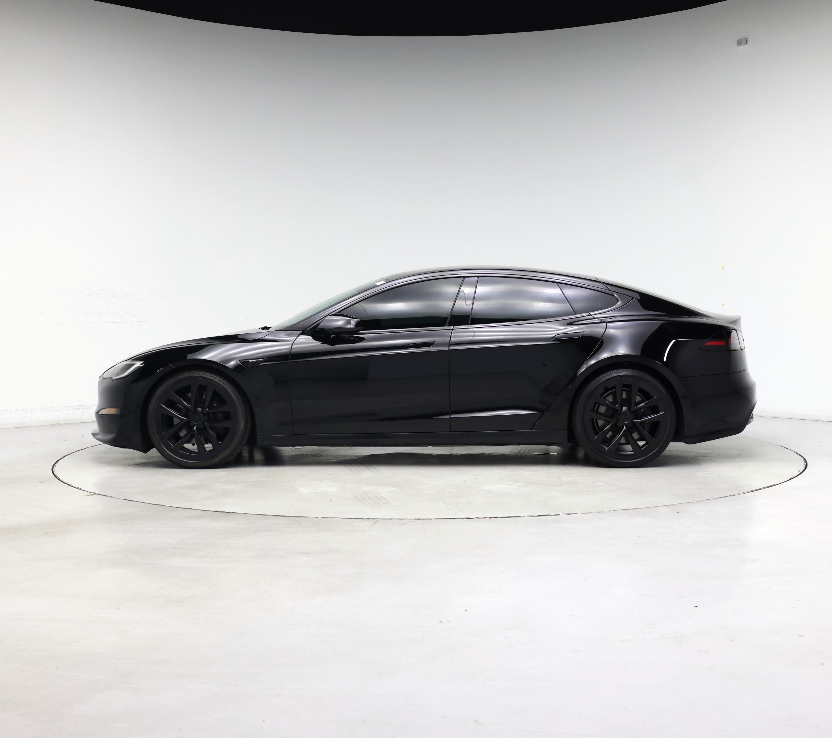 Thumbnail: 2023 Tesla Model S - 3
