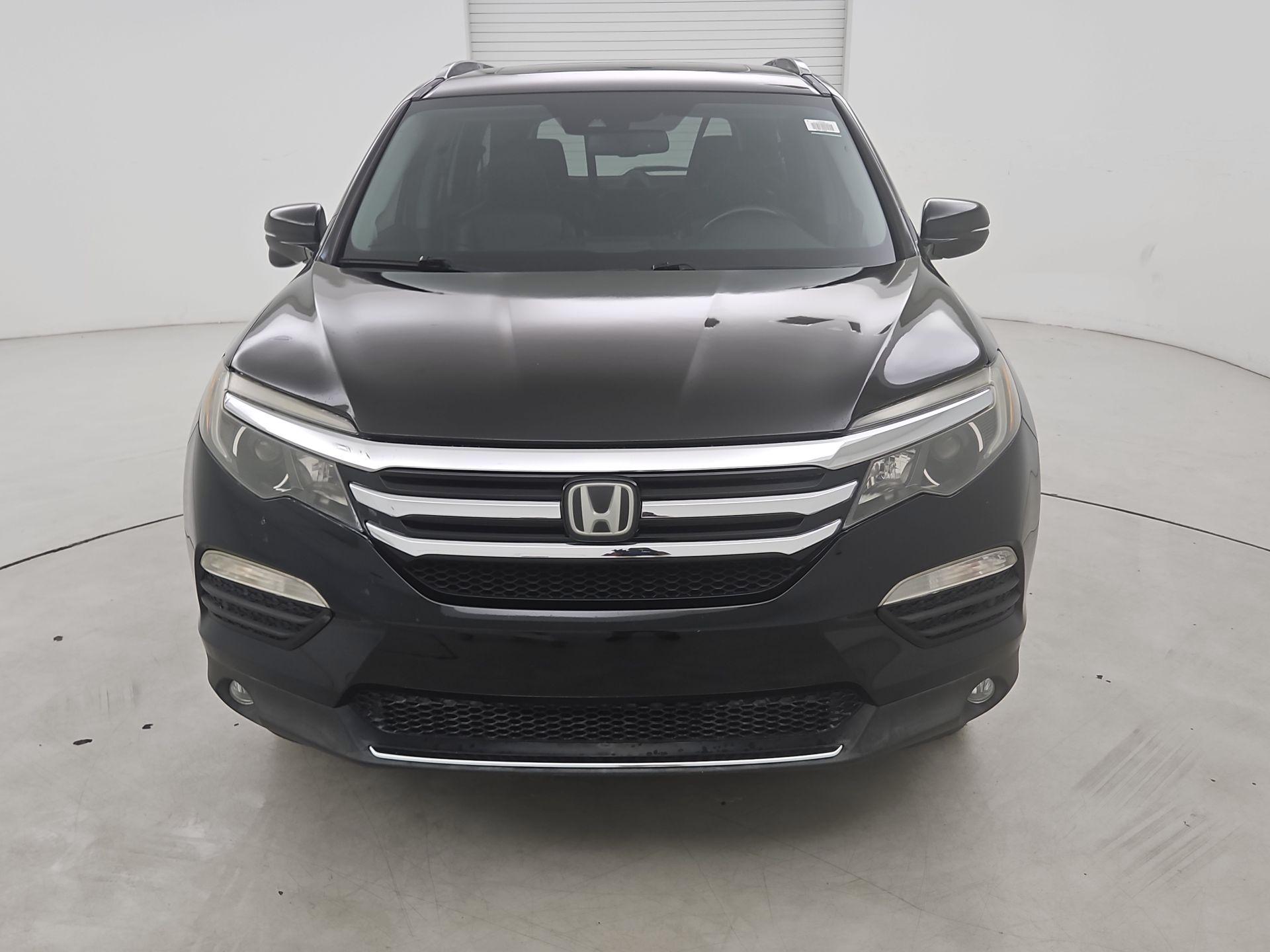 Thumbnail: 2016 Honda Pilot - 2