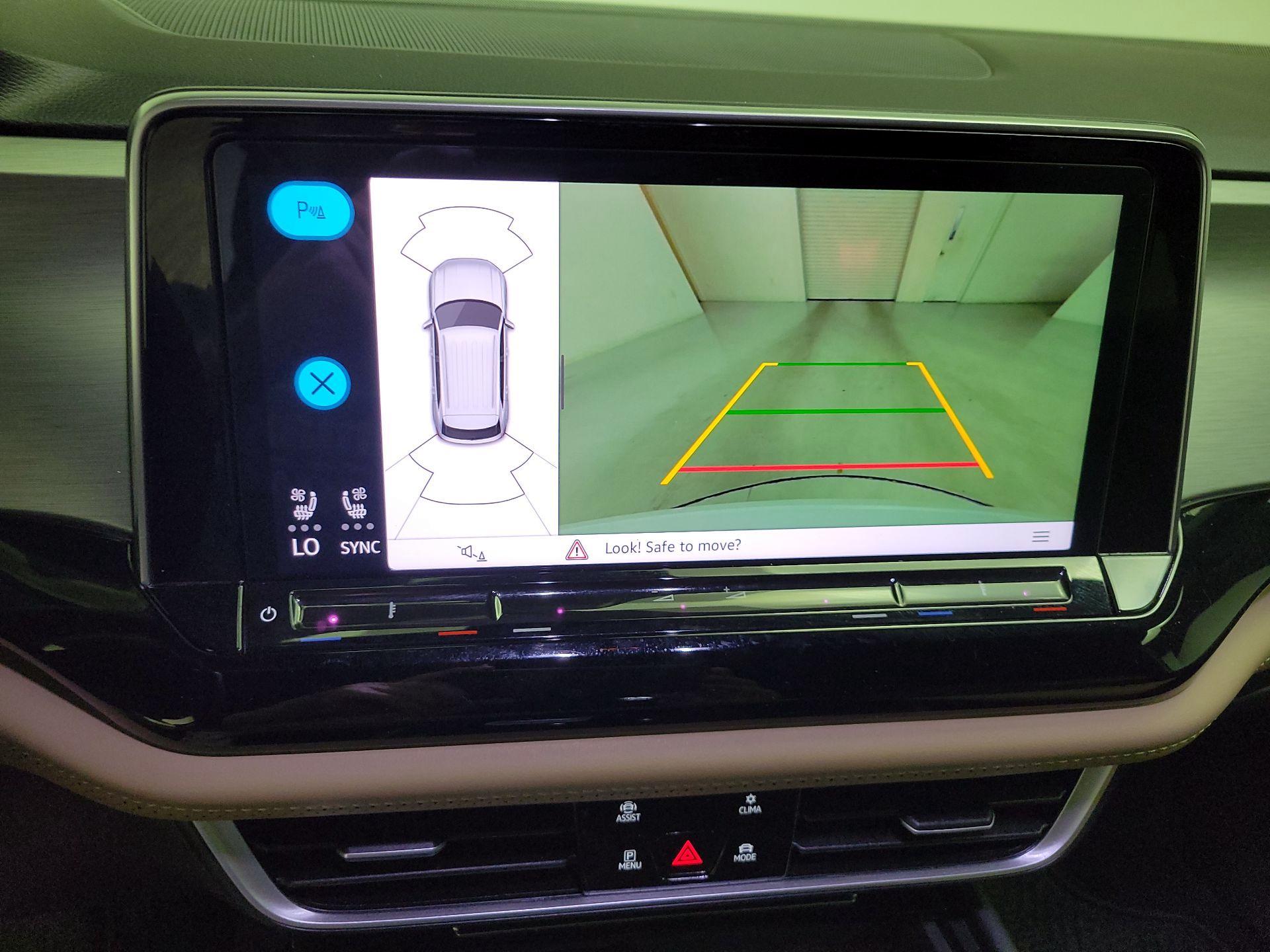 Thumbnail: 2024 Volkswagen Atlas - 15