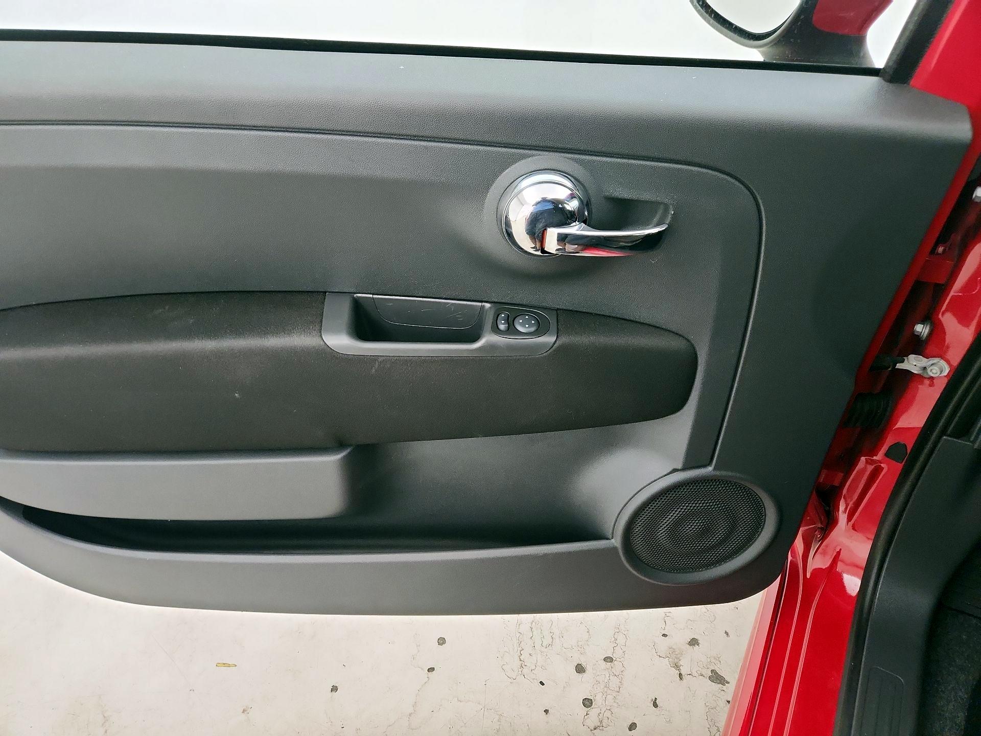 Thumbnail: 2017 Fiat 500 - 12