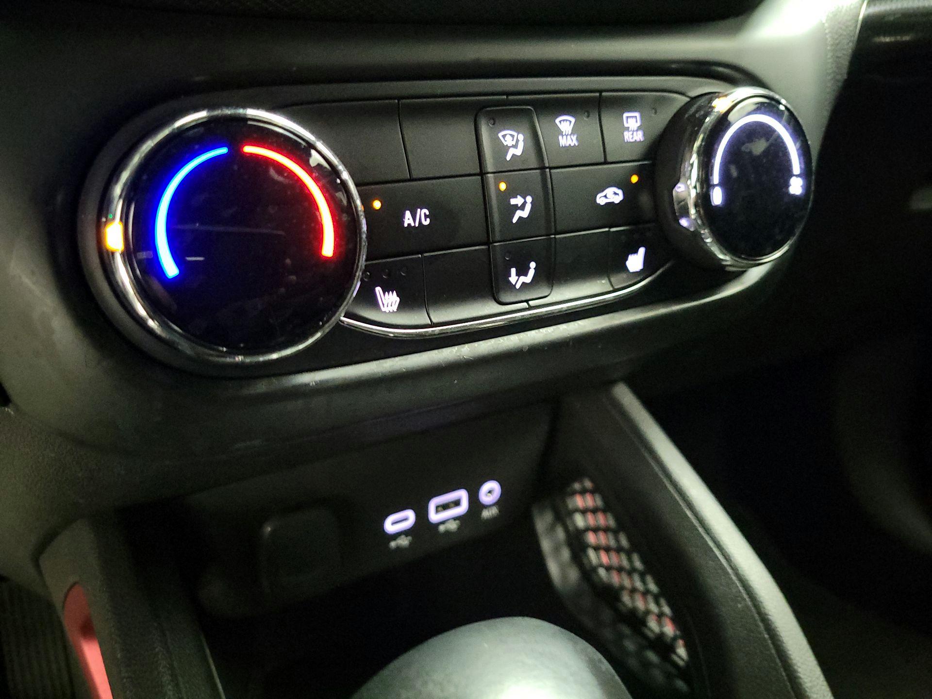 Thumbnail: 2023 Chevrolet TrailBlazer - 16