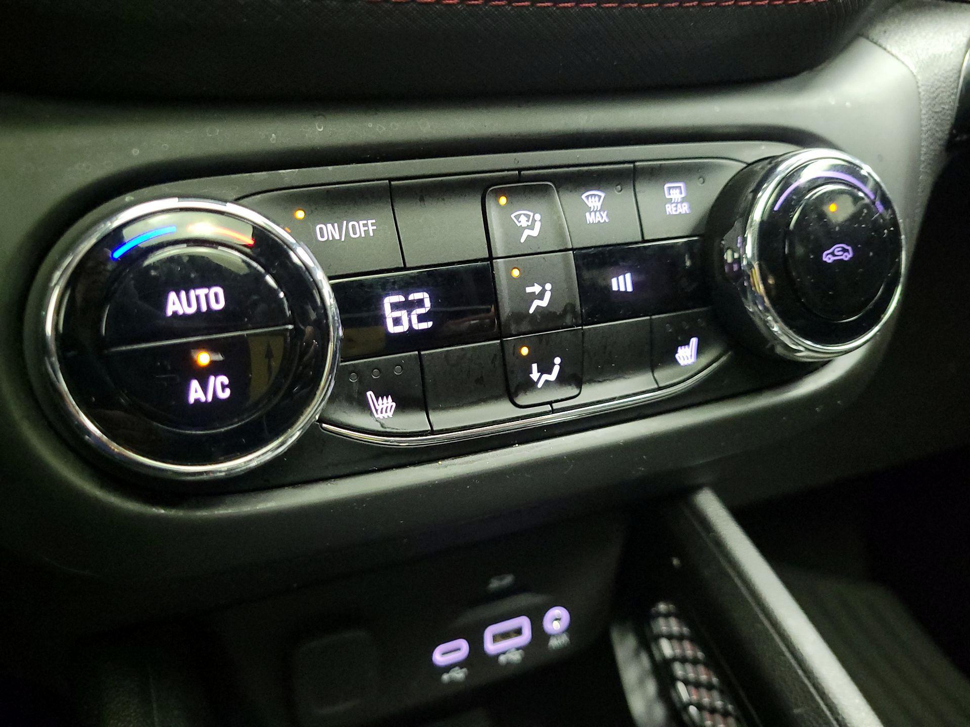 Thumbnail: 2021 Chevrolet TrailBlazer - 16