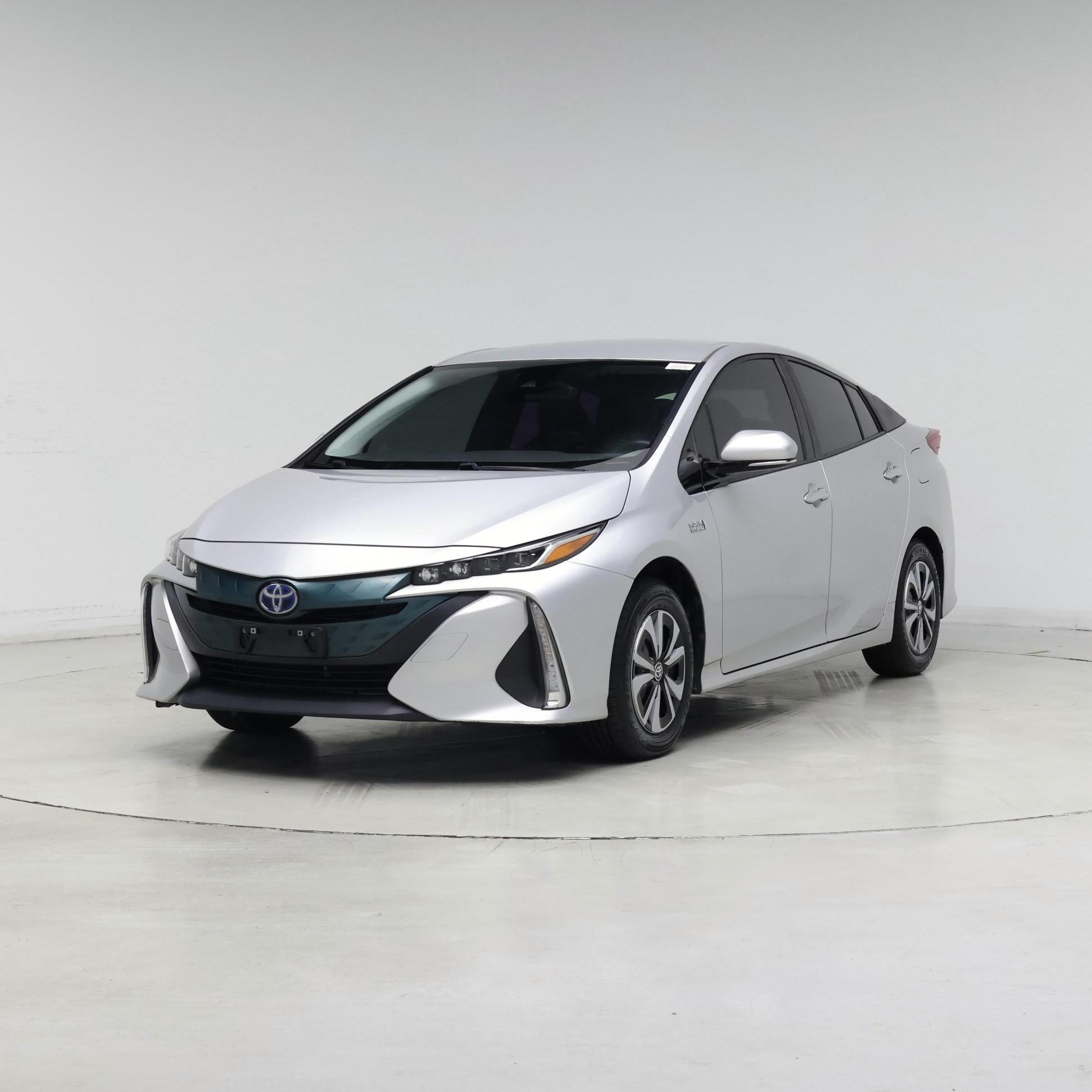 Thumbnail: 2019 Toyota Prius Prime - 4