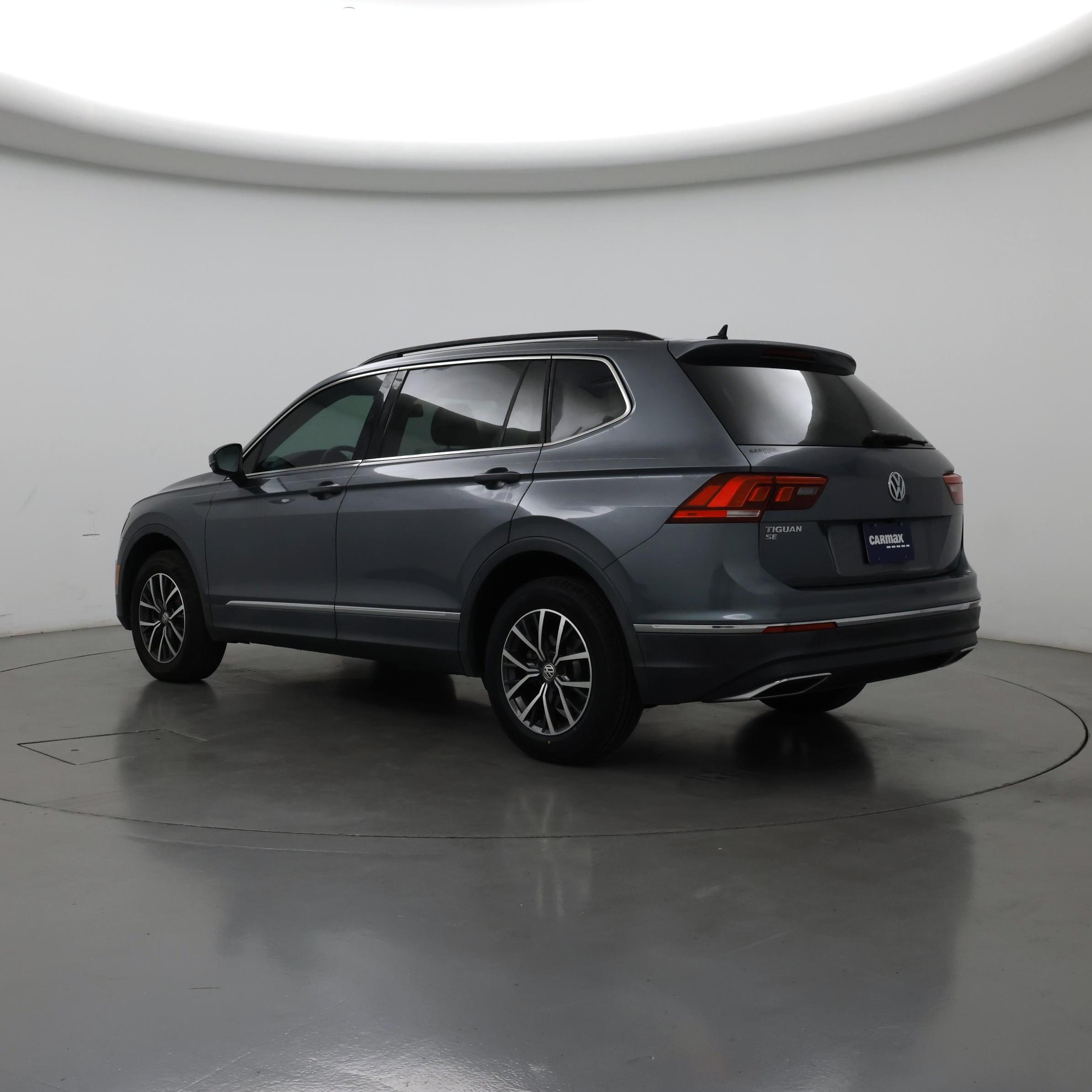 Thumbnail: 2020 Volkswagen Tiguan - 2