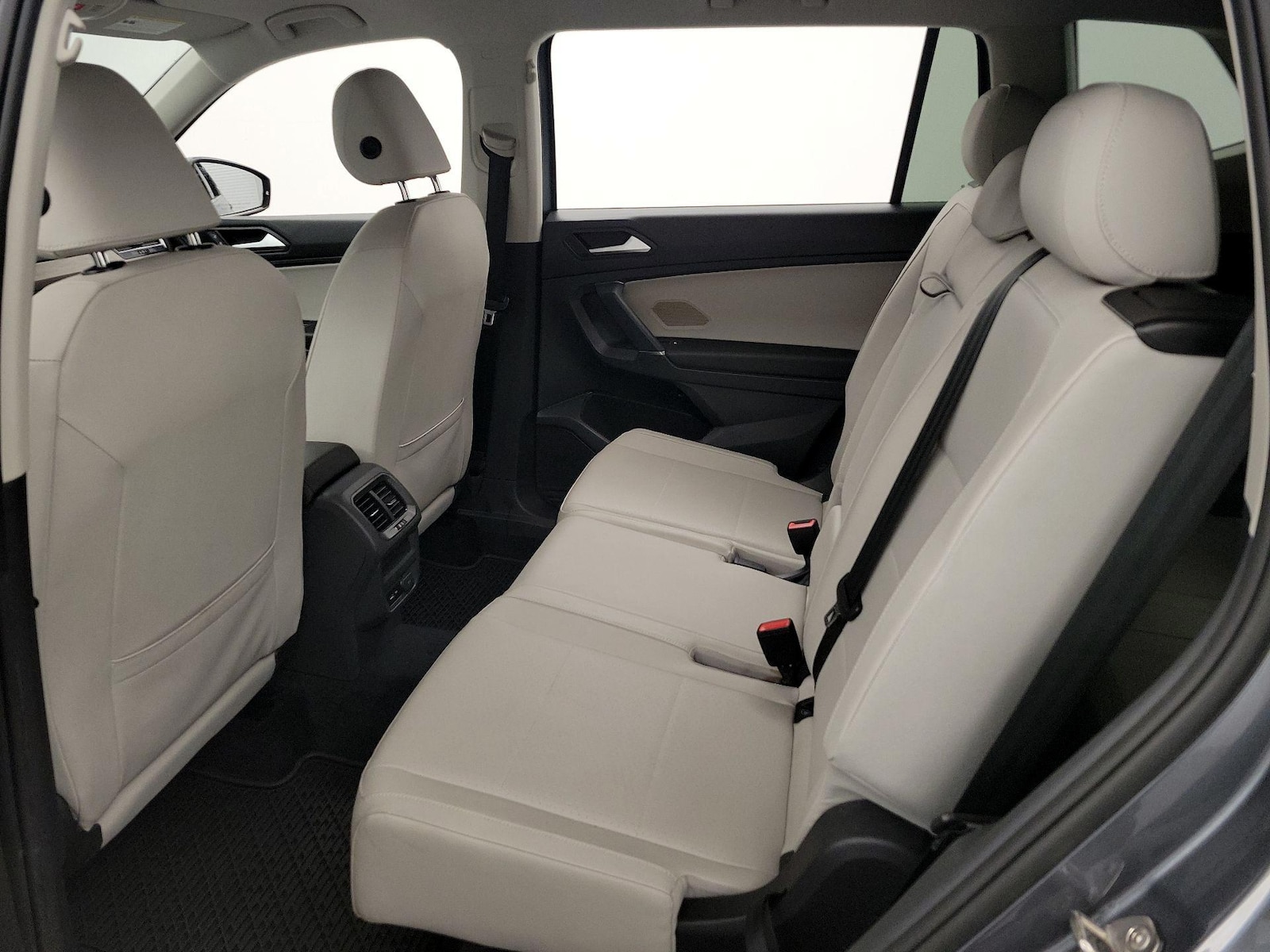 2020 Volkswagen Tiguan SE - Photo 20
