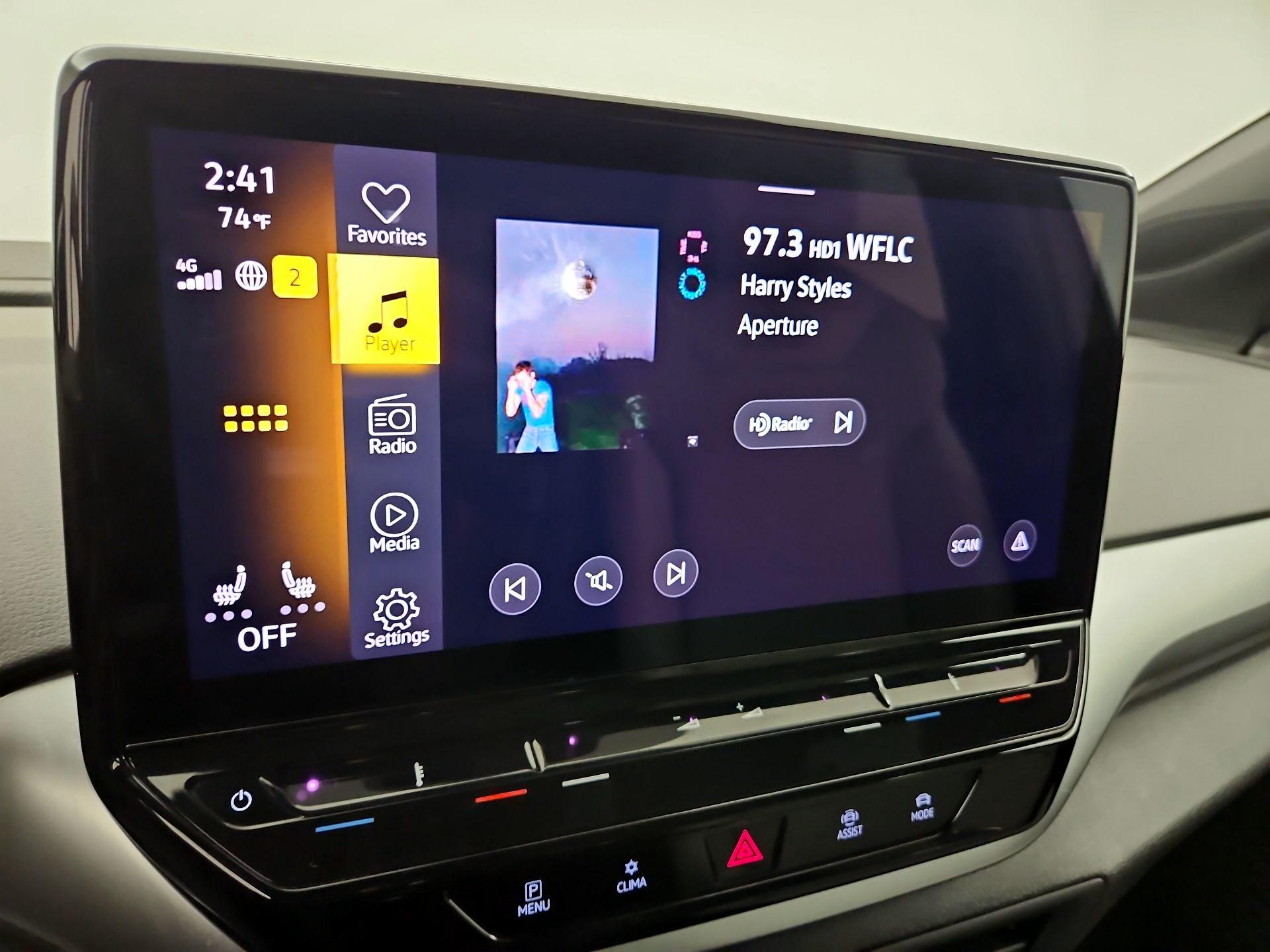 Thumbnail: 2022 Volkswagen ID.4 - 16