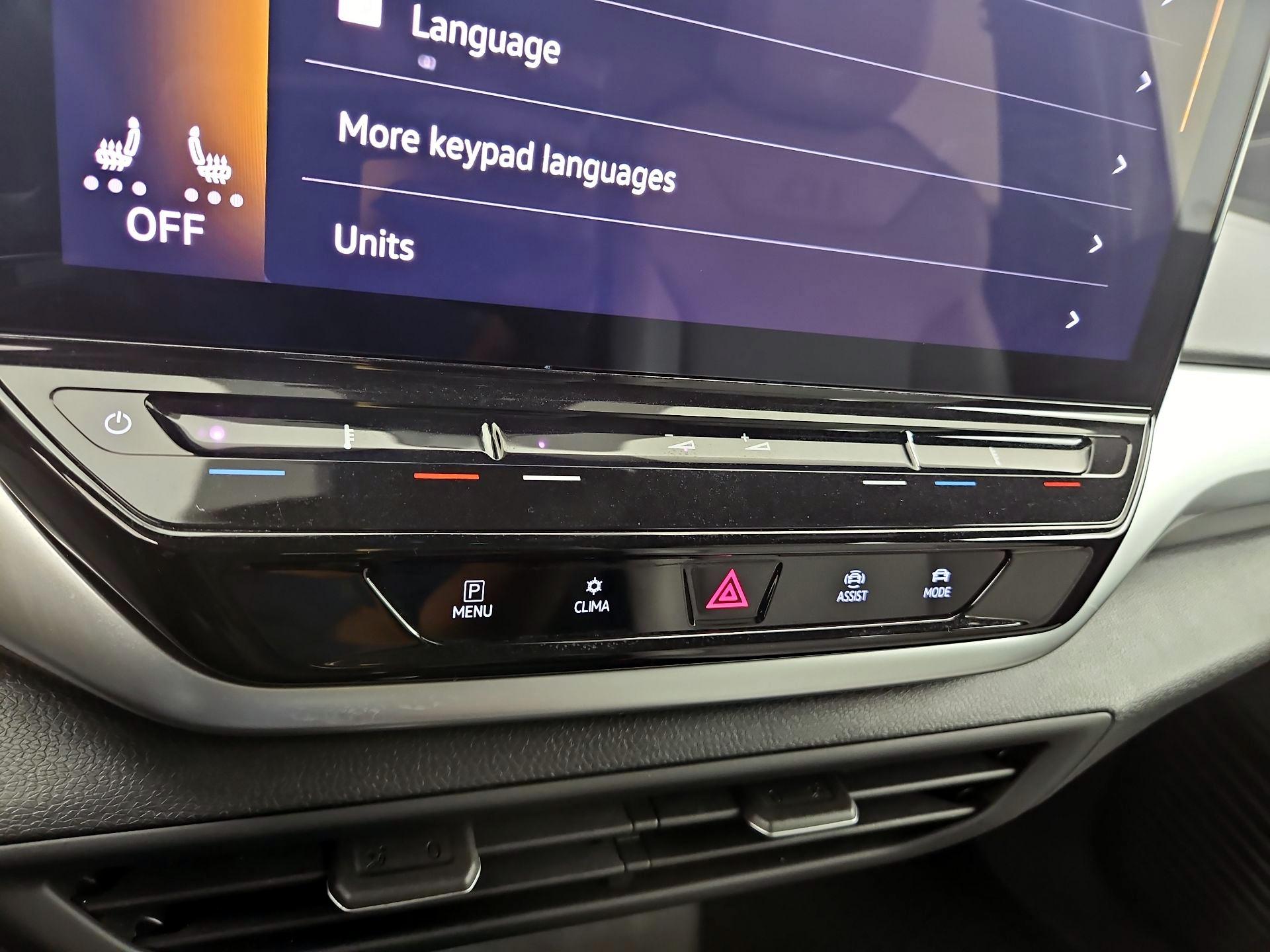 Thumbnail: 2022 Volkswagen ID.4 - 17