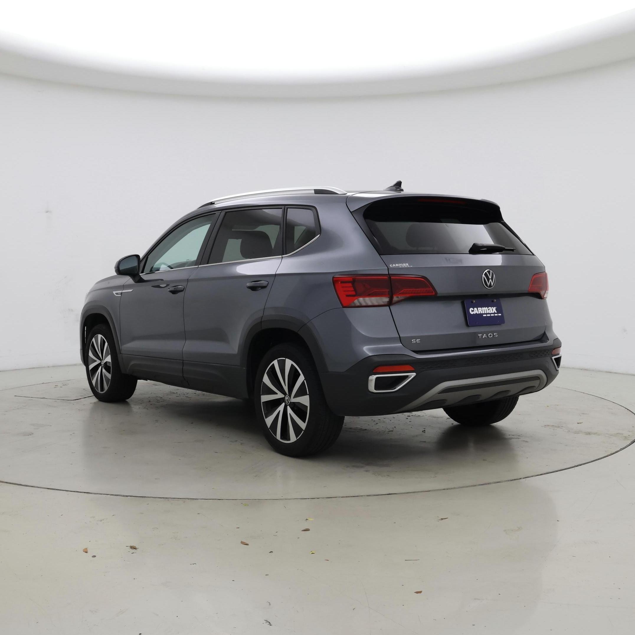 Thumbnail: 2022 Volkswagen Taos - 2