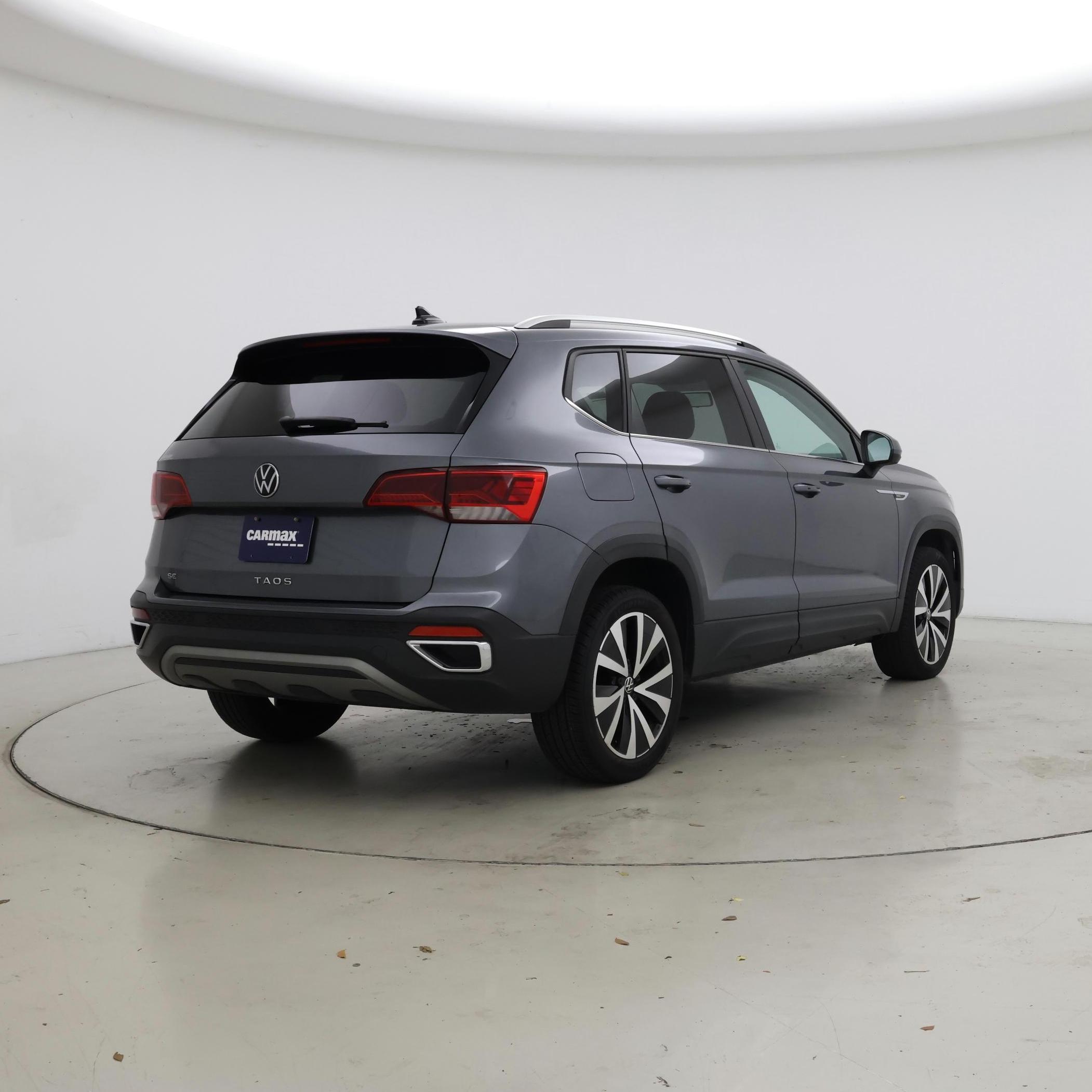 Thumbnail: 2022 Volkswagen Taos - 8
