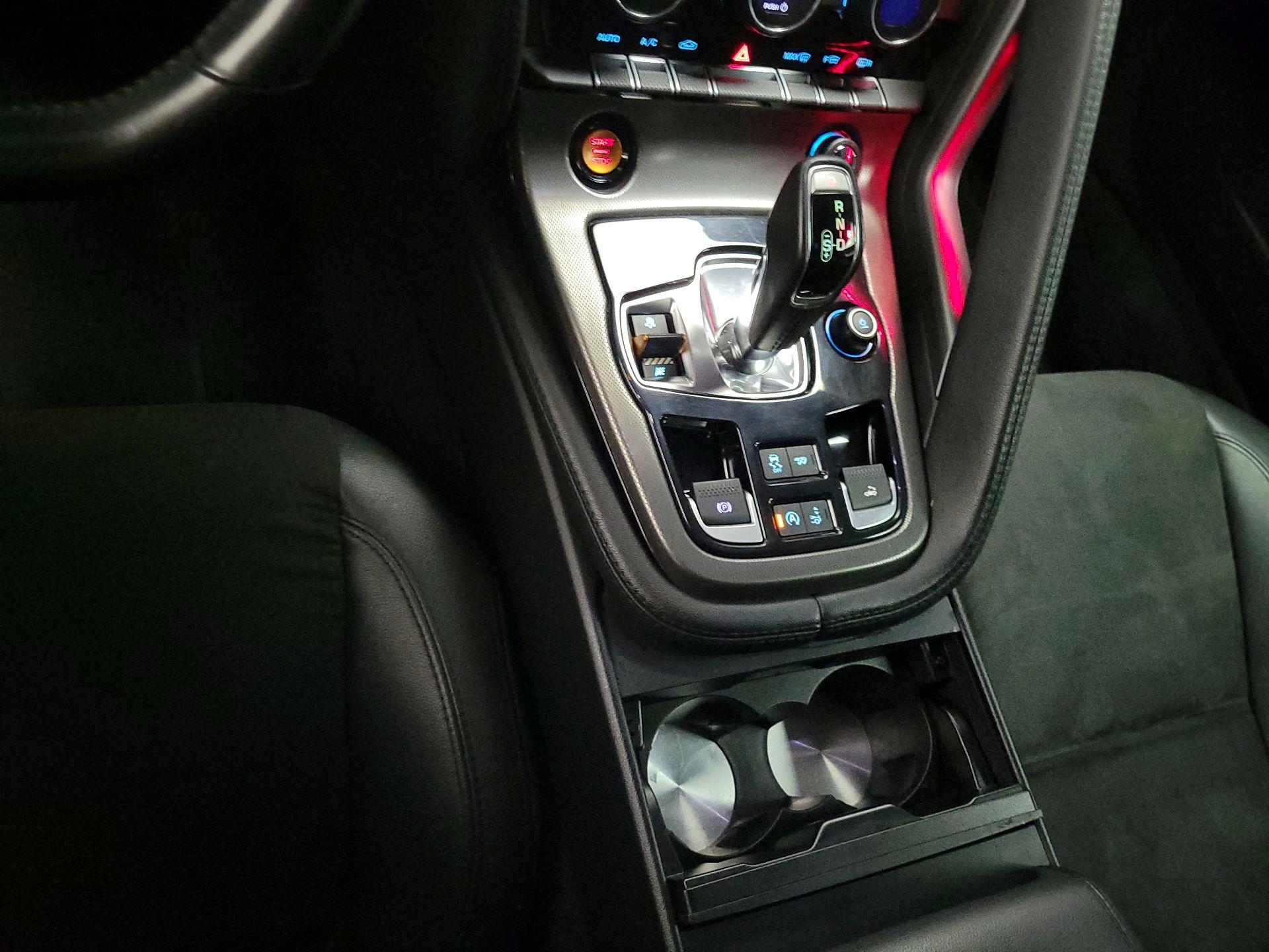 Thumbnail: 2016 Jaguar F-Type - 18