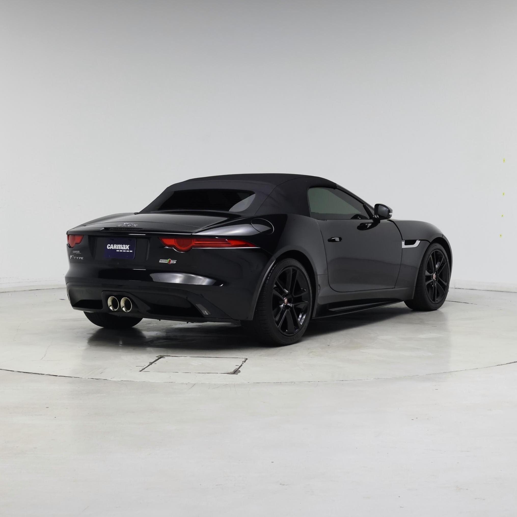 Thumbnail: 2016 Jaguar F-Type - 8