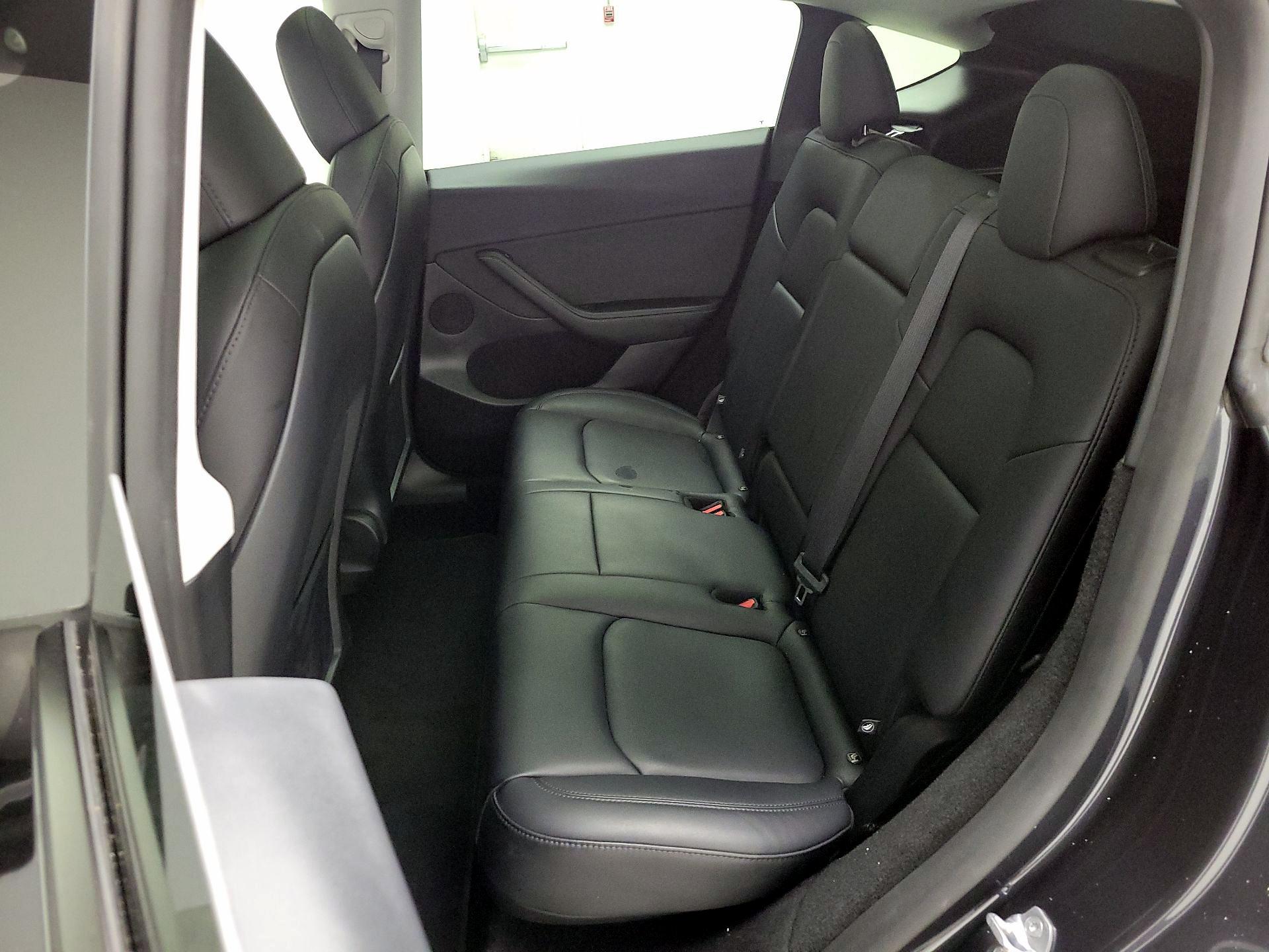 Thumbnail: 2025 Tesla Model Y - 20