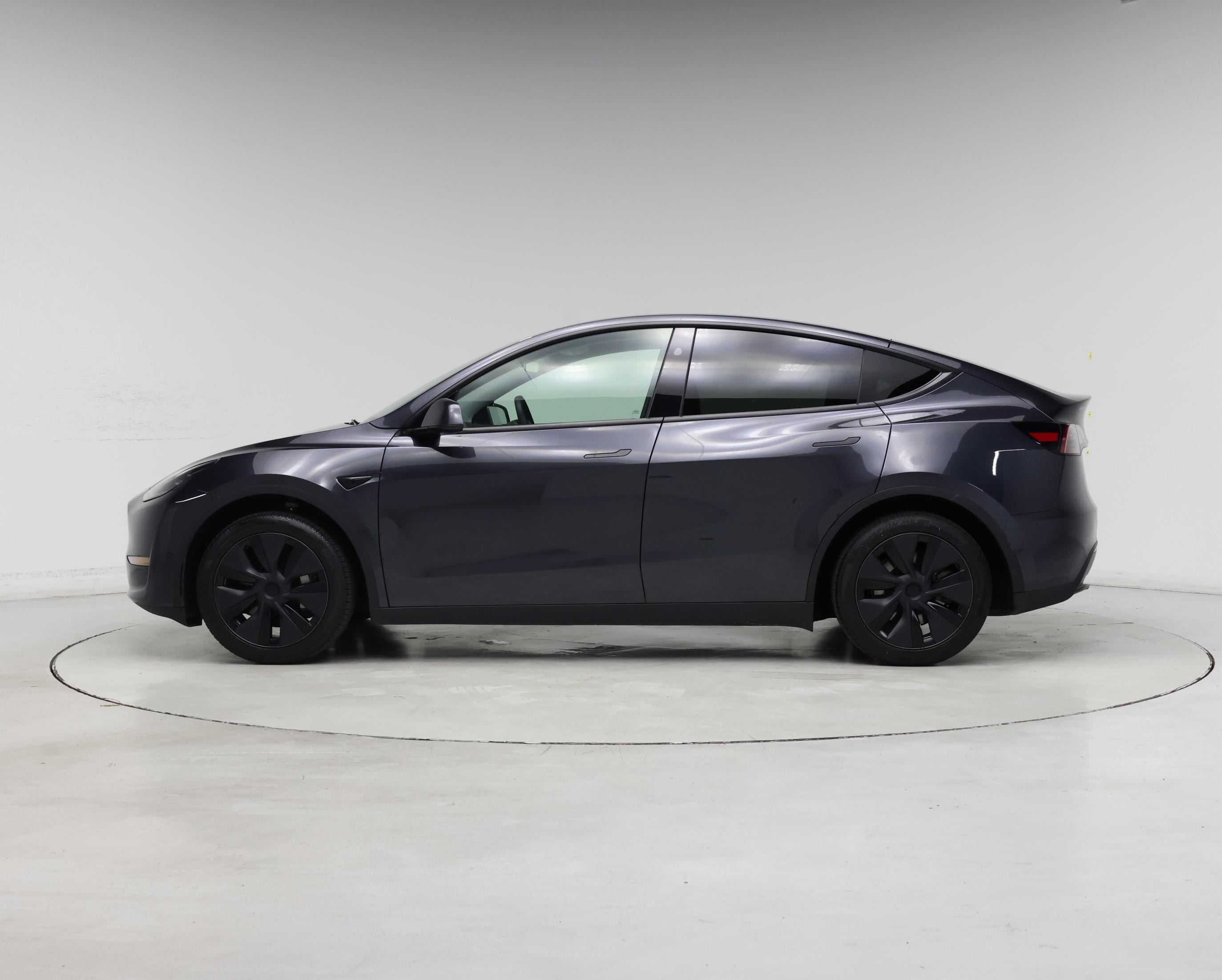 Thumbnail: 2025 Tesla Model Y - 3
