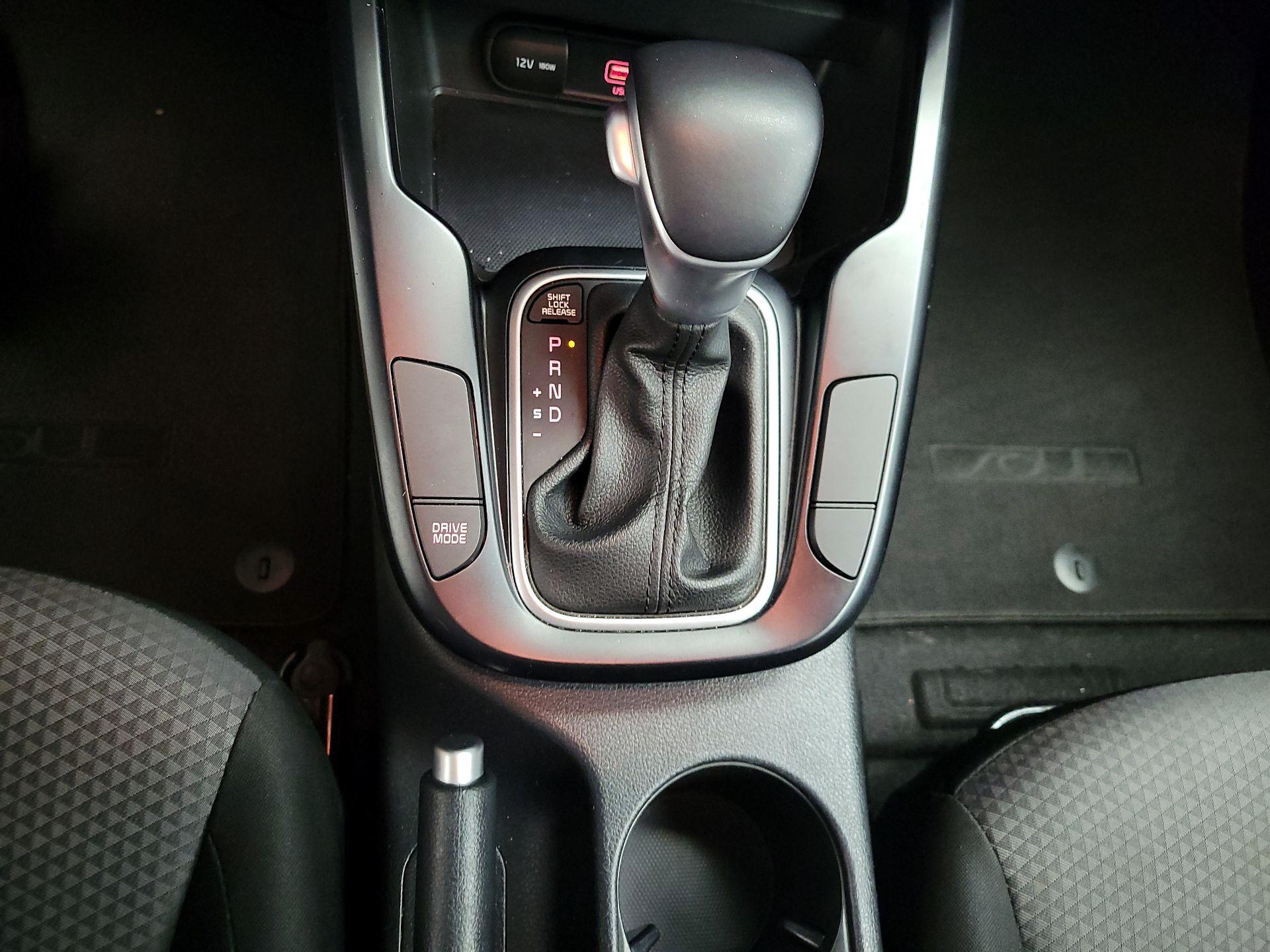 Thumbnail: 2020 Kia Soul - 18