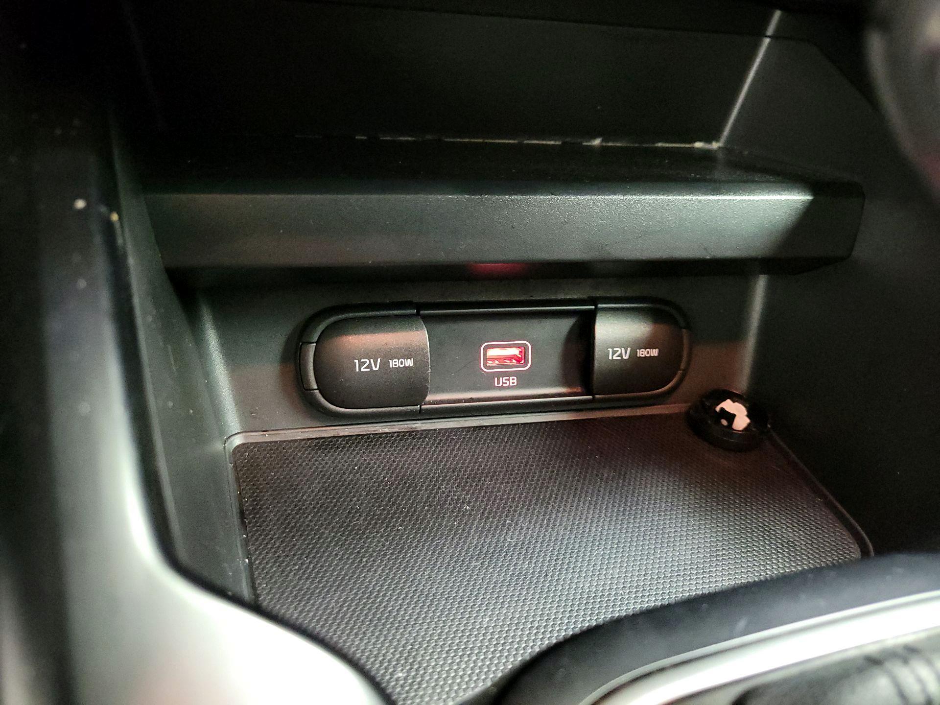 Thumbnail: 2020 Kia Soul - 19