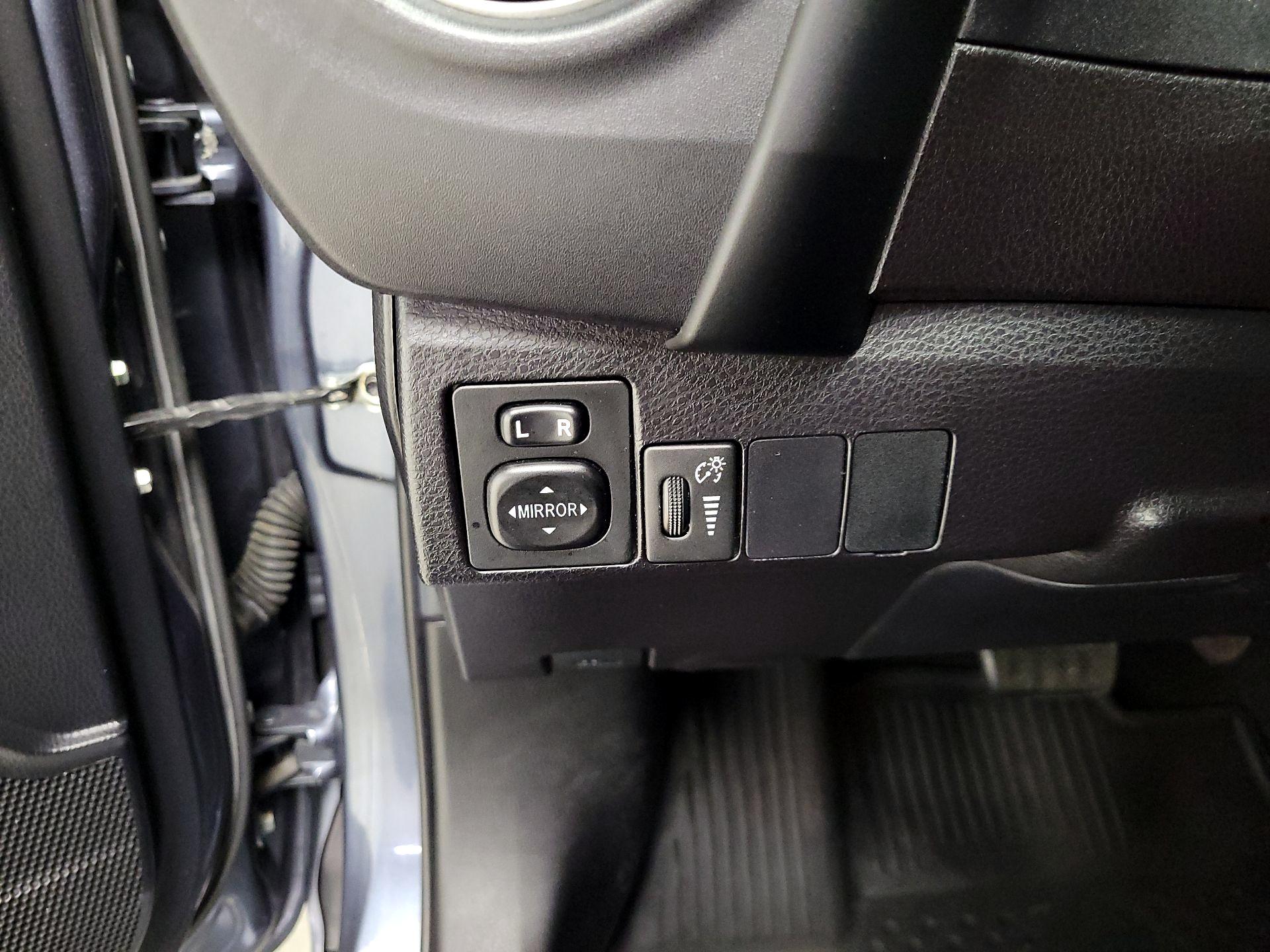 Thumbnail: 2019 Toyota Corolla - 13