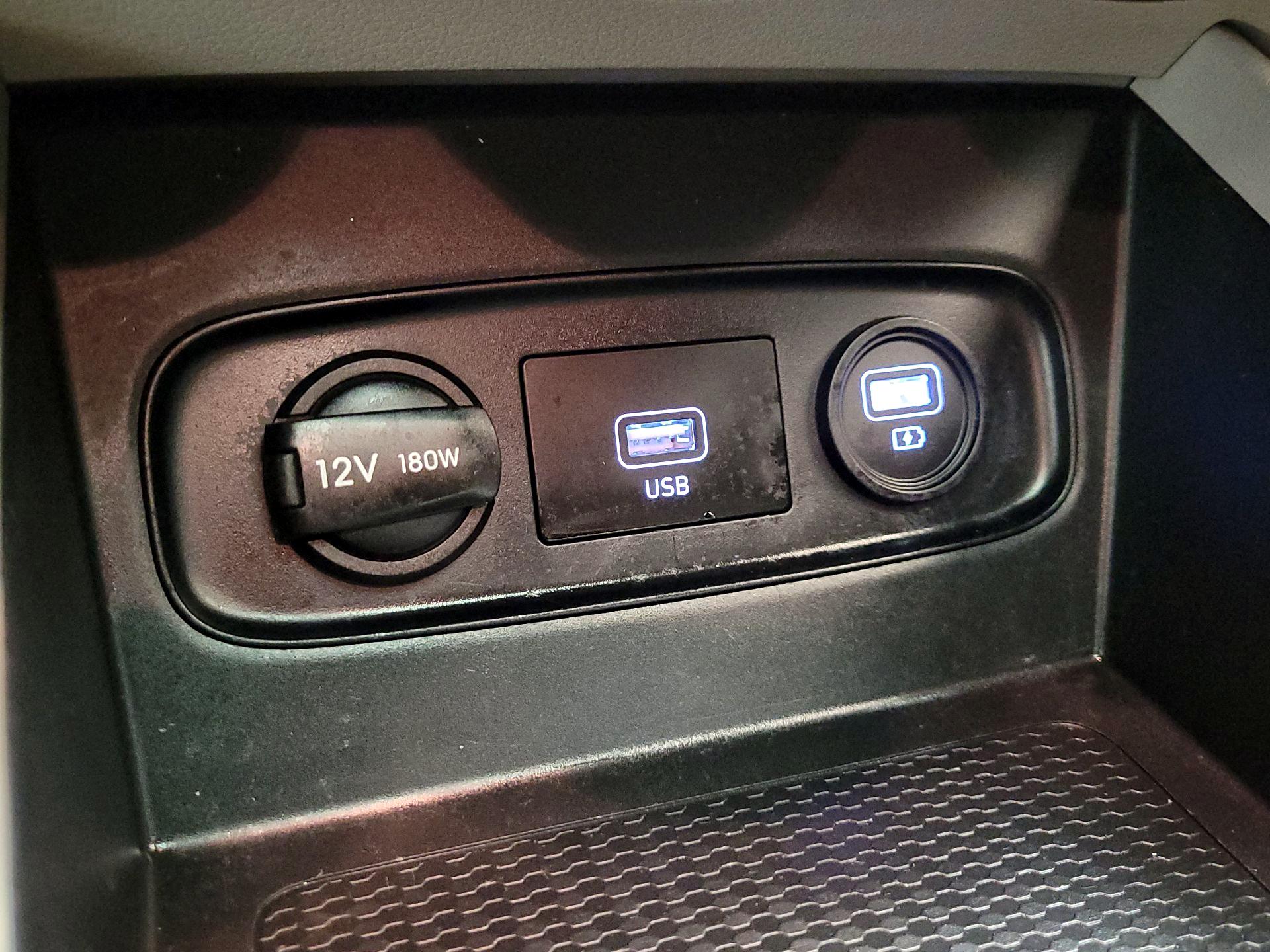 Thumbnail: 2020 Hyundai Venue - 18