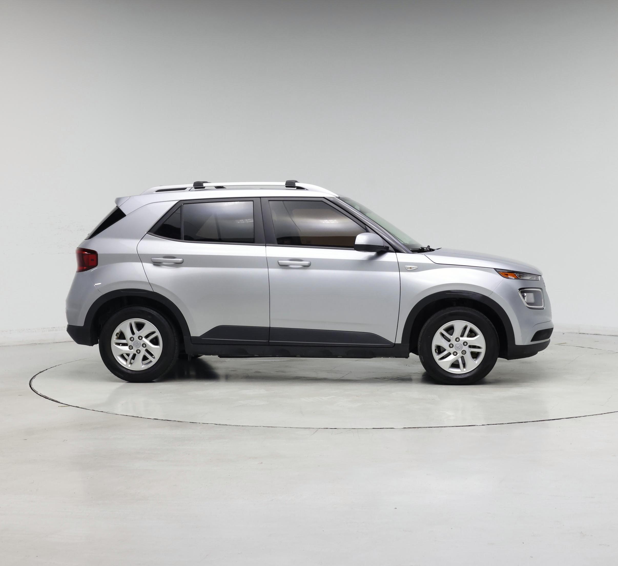 Thumbnail: 2020 Hyundai Venue - 7