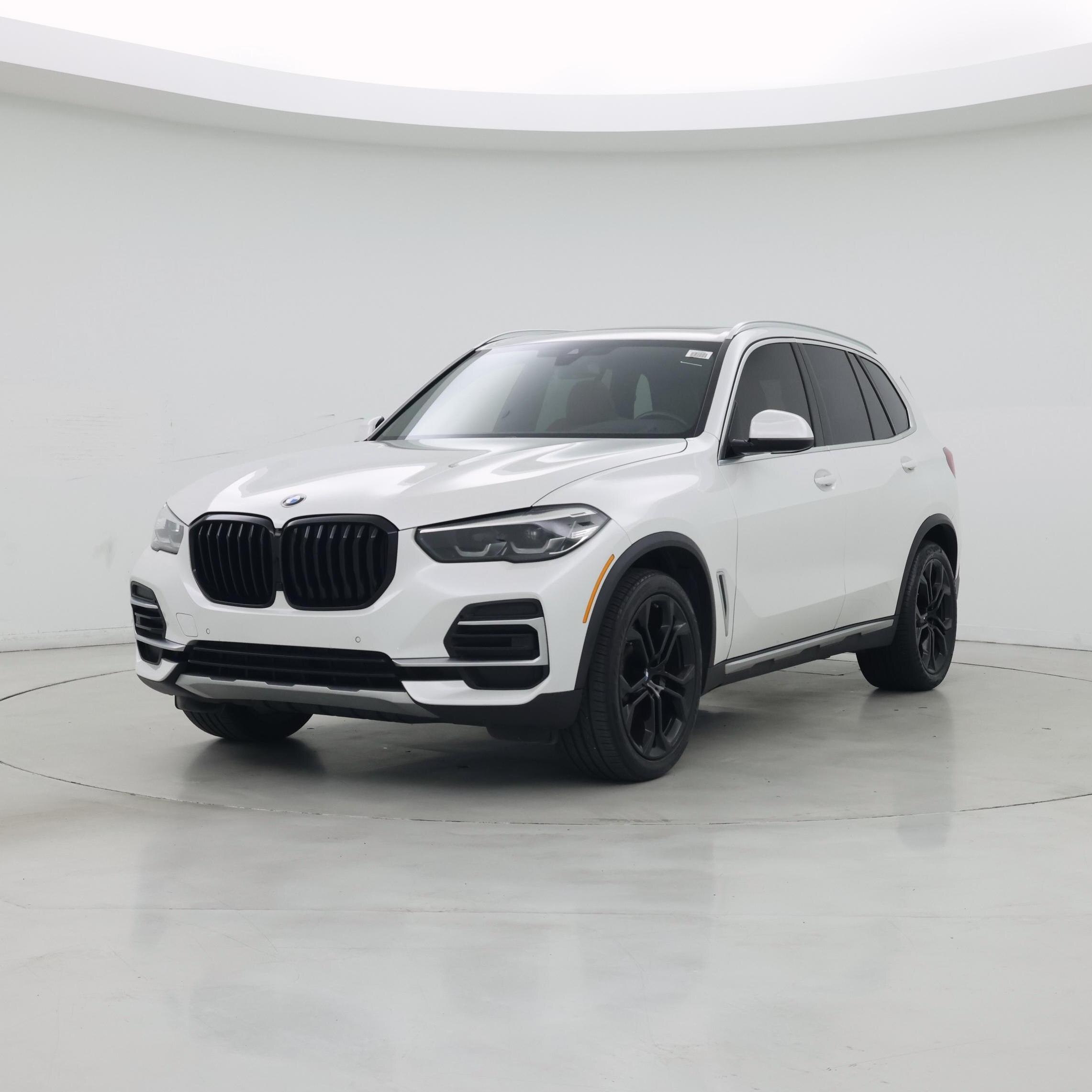Thumbnail: 2023 BMW X5 - 4
