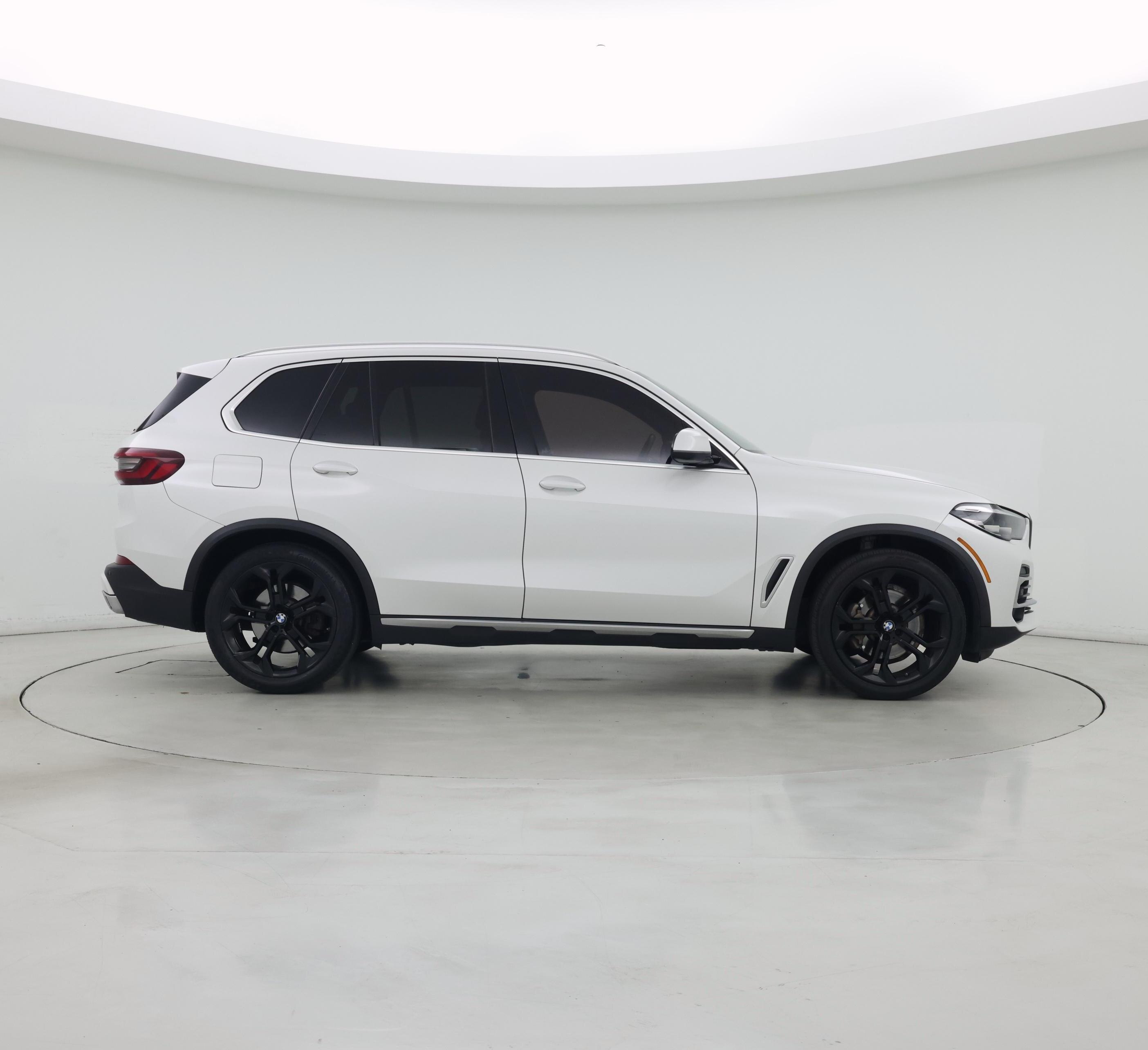 Thumbnail: 2023 BMW X5 - 7
