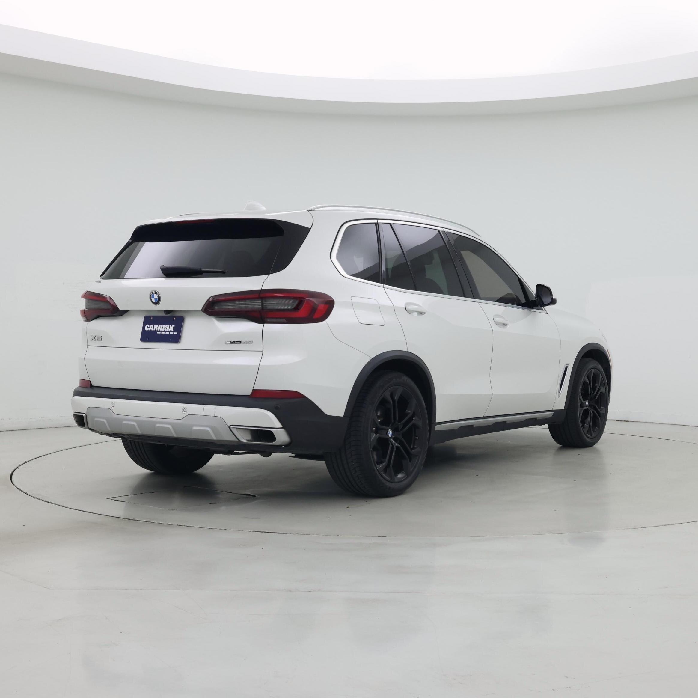 Thumbnail: 2023 BMW X5 - 8
