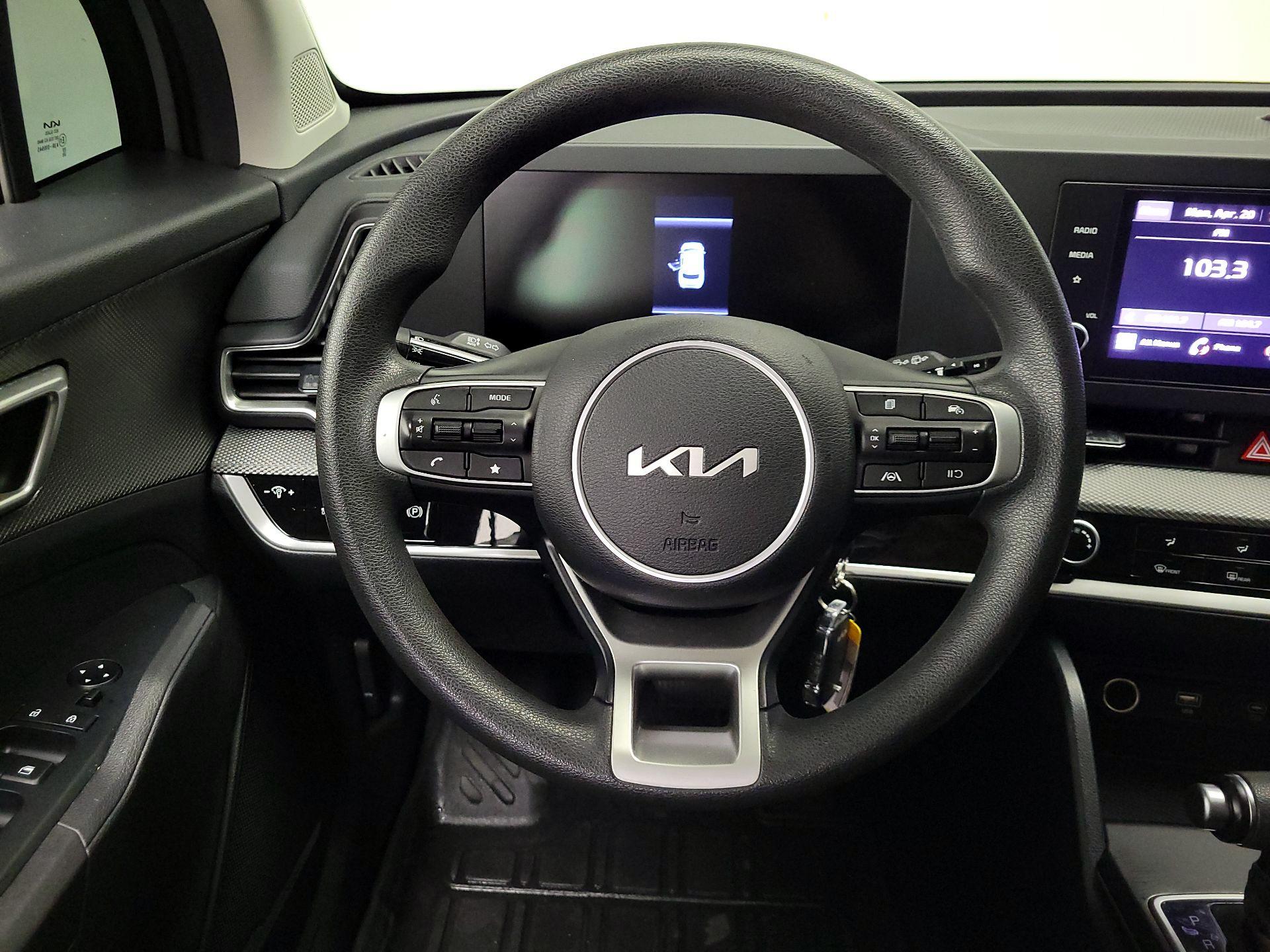 Thumbnail: 2024 Kia Sportage - 10