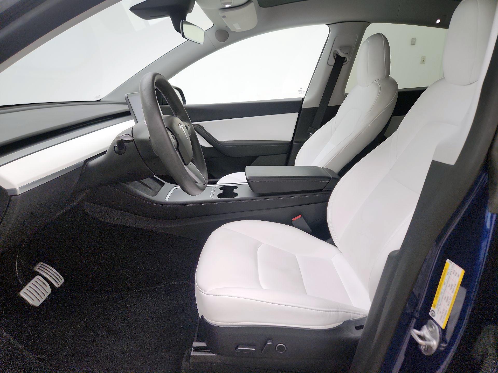 Thumbnail: 2022 Tesla Model Y - 11