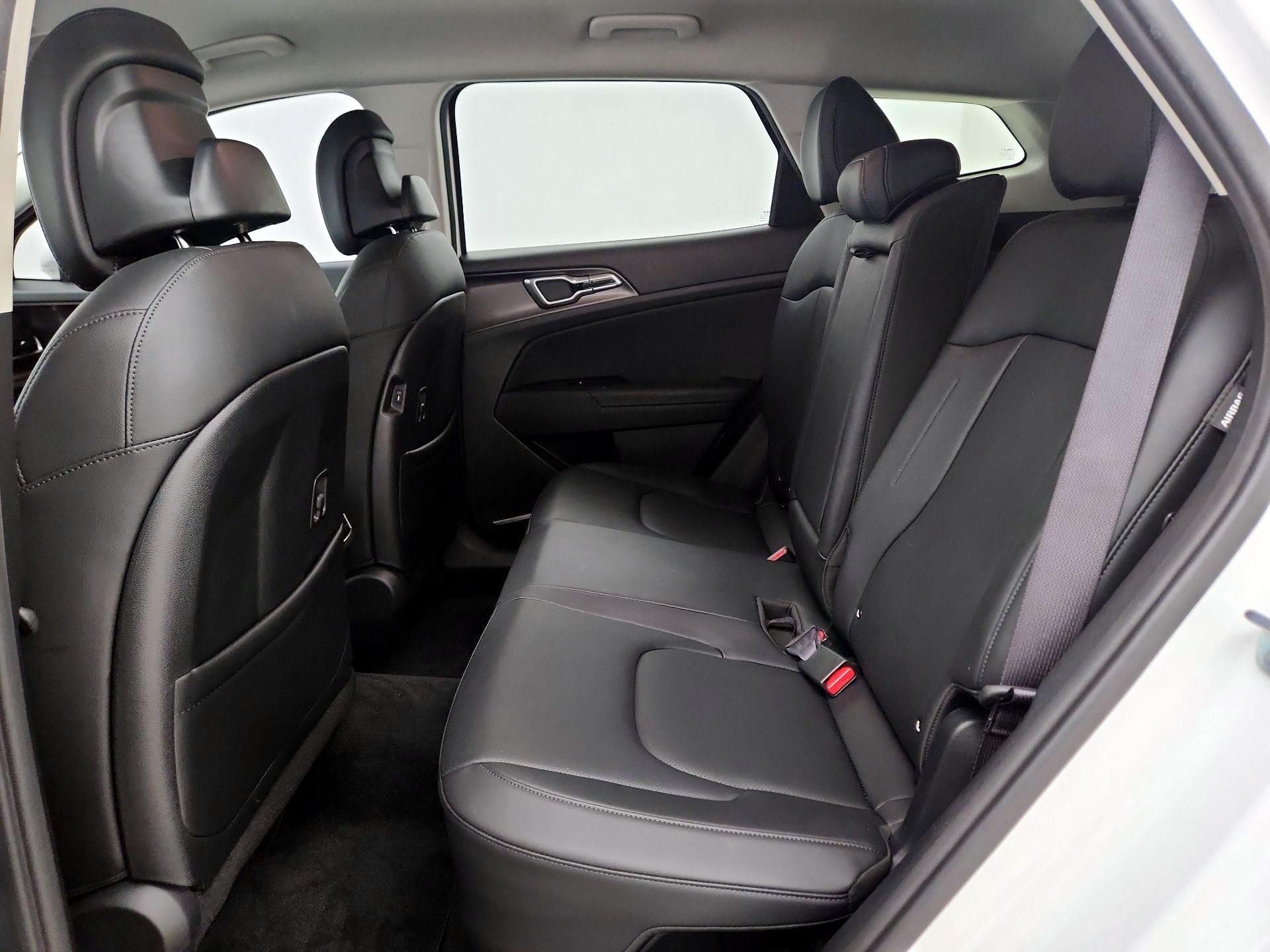 Thumbnail: 2024 Kia Sportage - 20