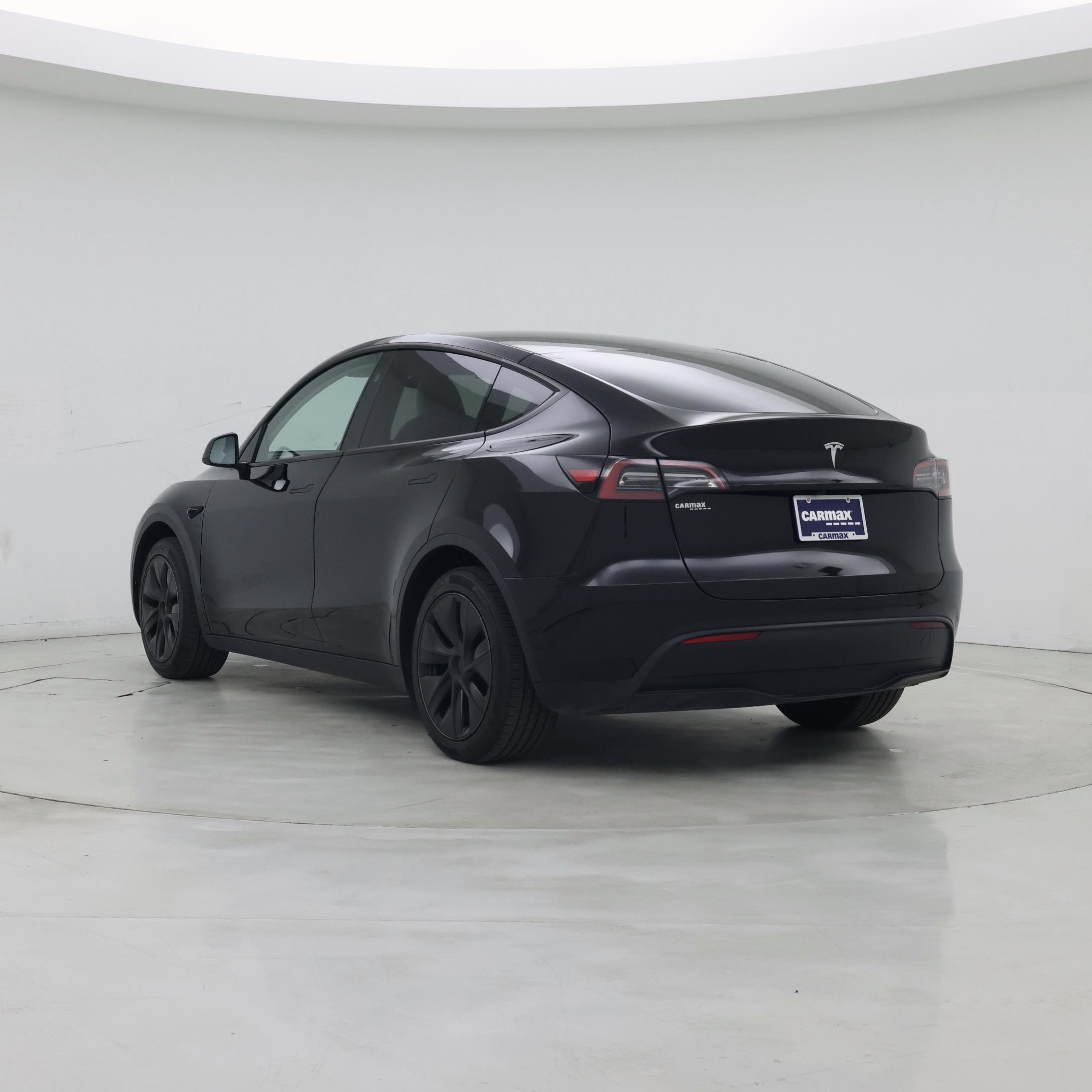 Thumbnail: 2025 Tesla Model Y - 2