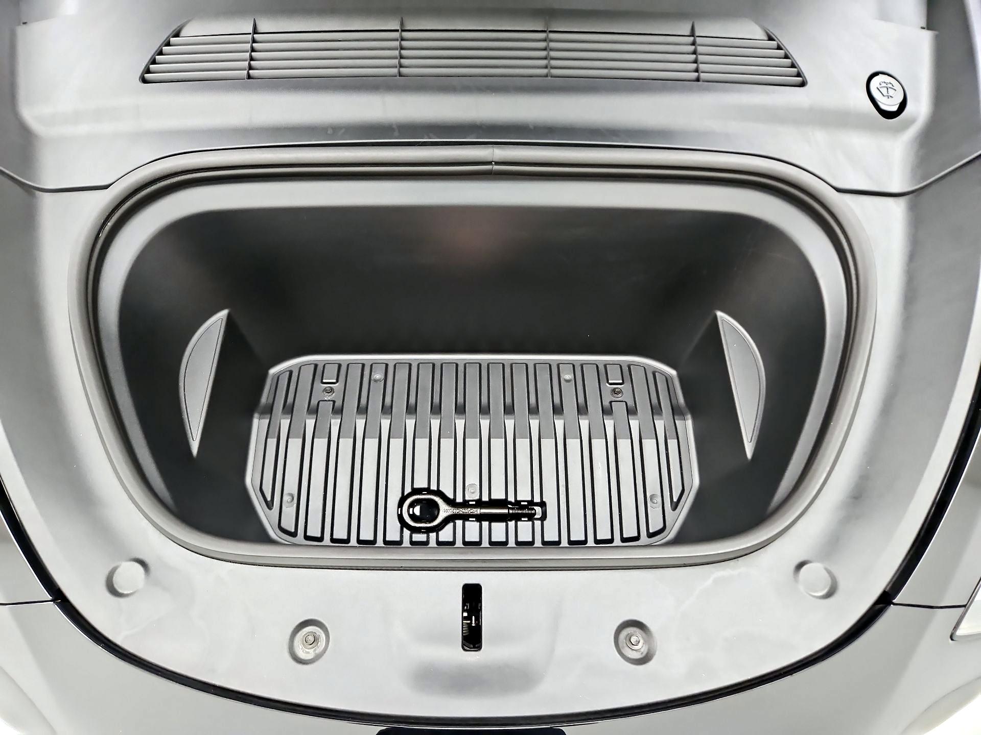 Thumbnail: 2025 Tesla Model Y - 20