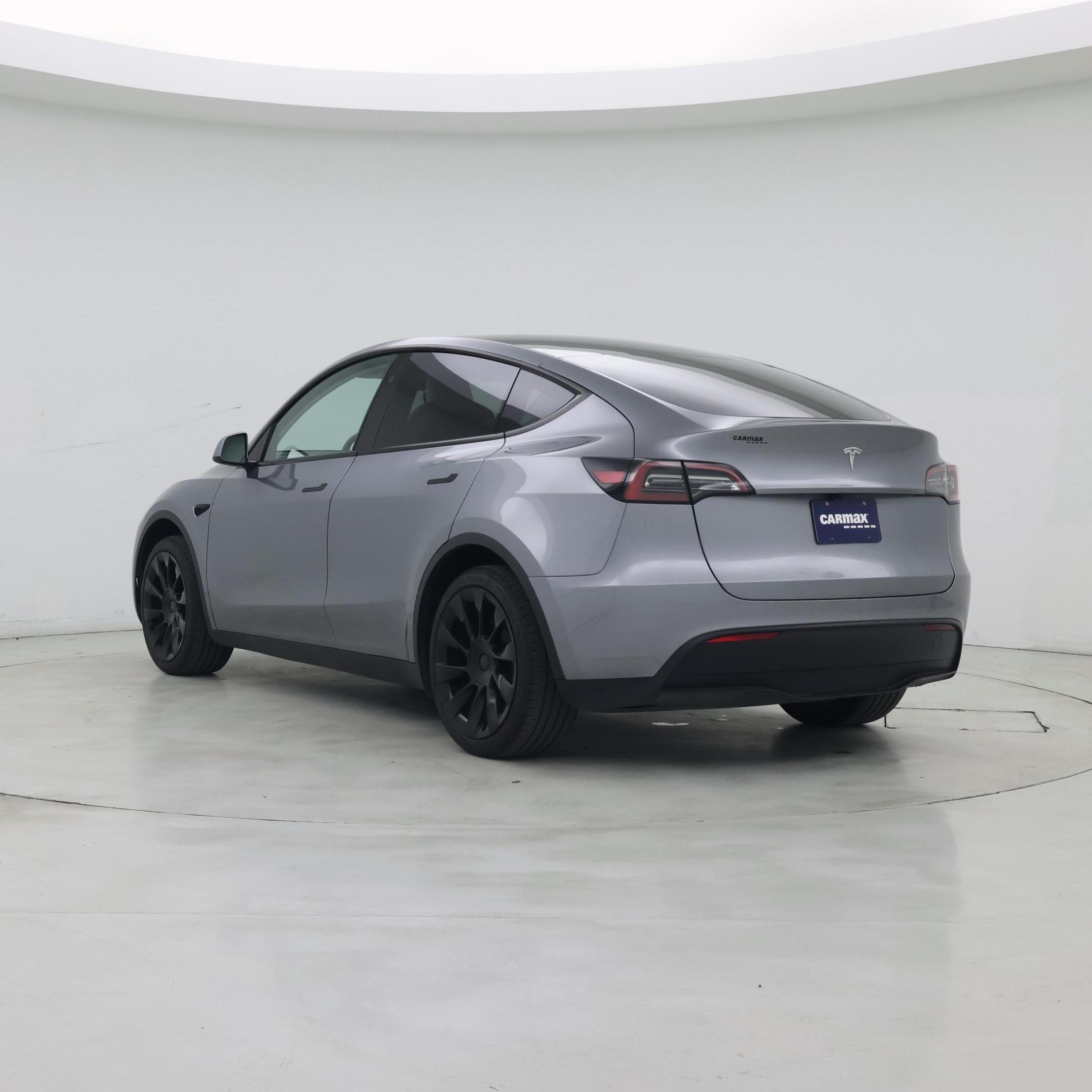 Thumbnail: 2025 Tesla Model Y - 2