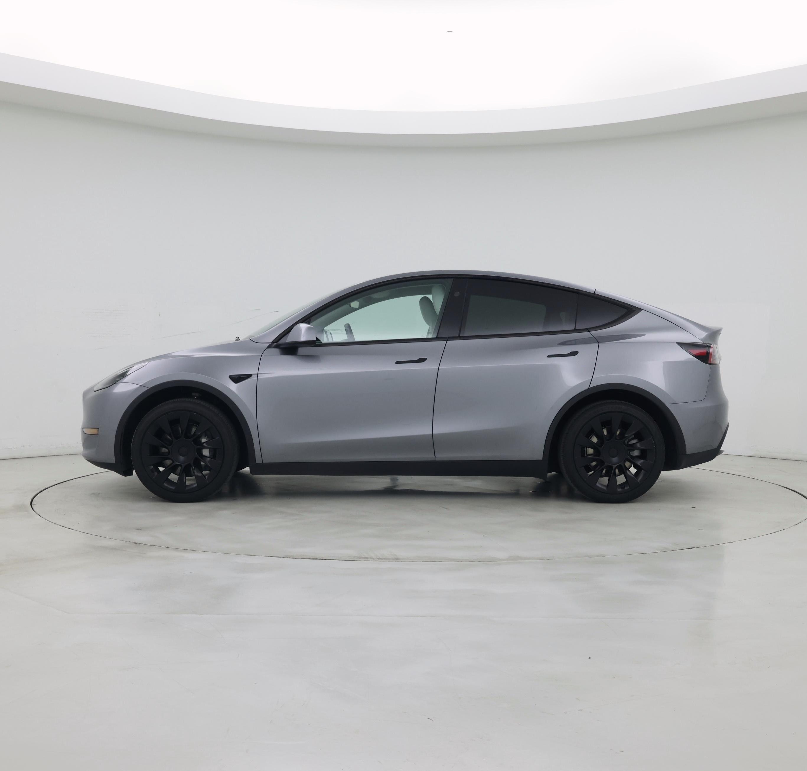 Thumbnail: 2025 Tesla Model Y - 3
