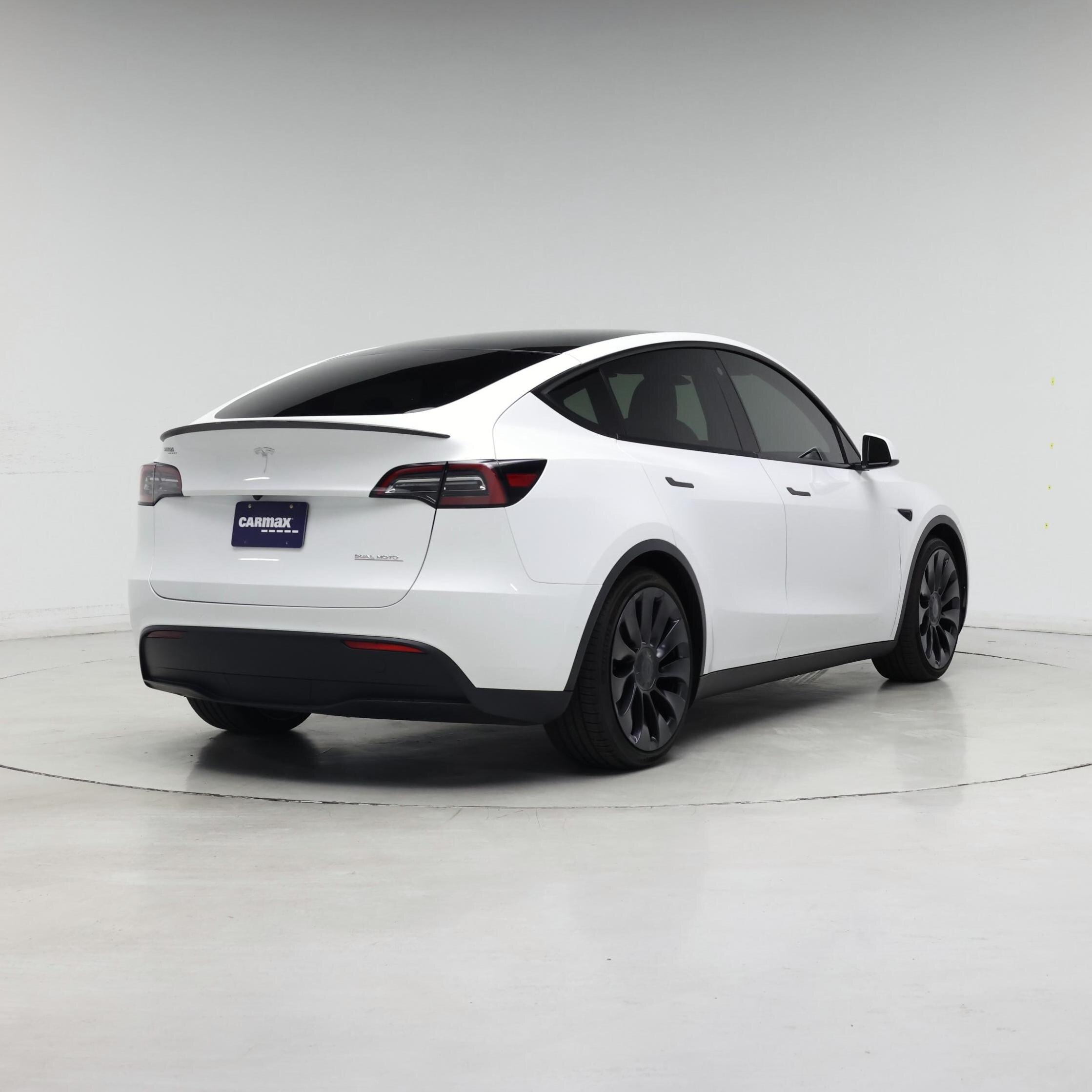 Thumbnail: 2022 Tesla Model Y - 8