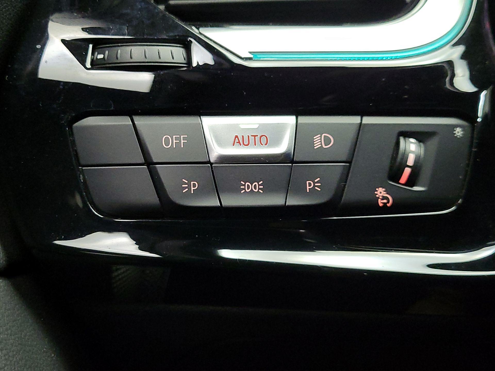 Thumbnail: 2021 BMW Z4 - 13