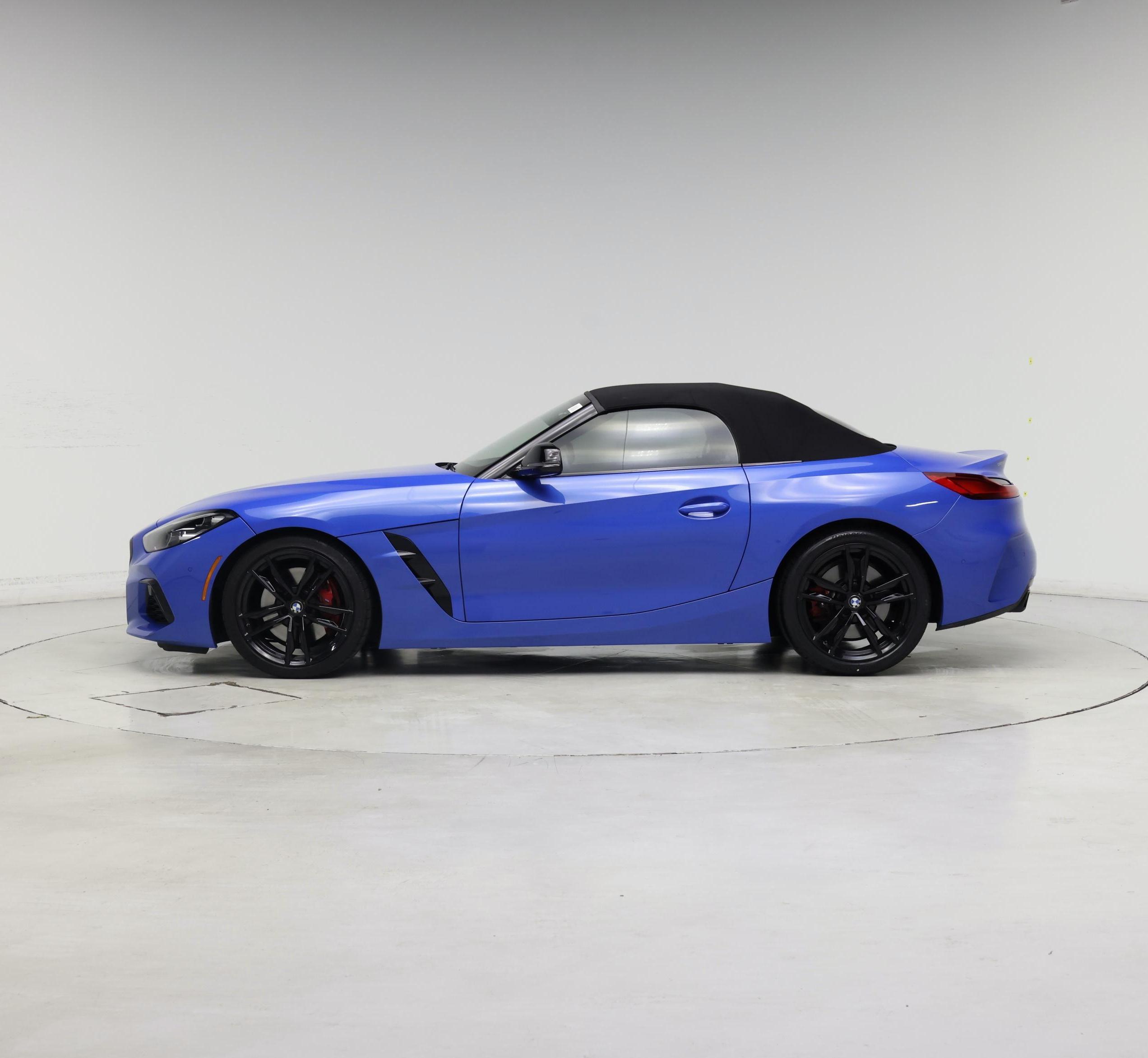 Thumbnail: 2021 BMW Z4 - 3