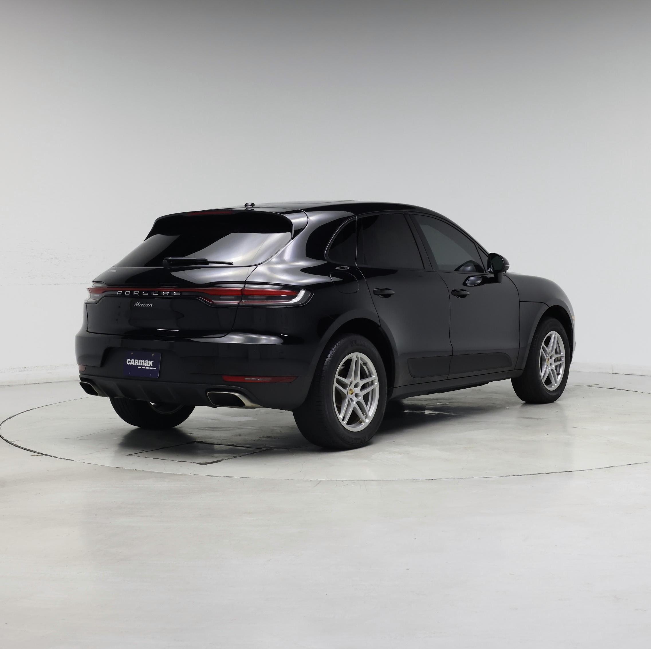 Thumbnail: 2020 Porsche Macan - 8