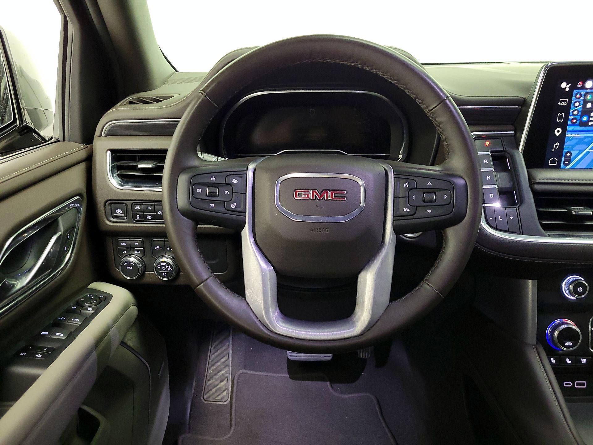 Thumbnail: 2024 GMC Yukon XL - 10