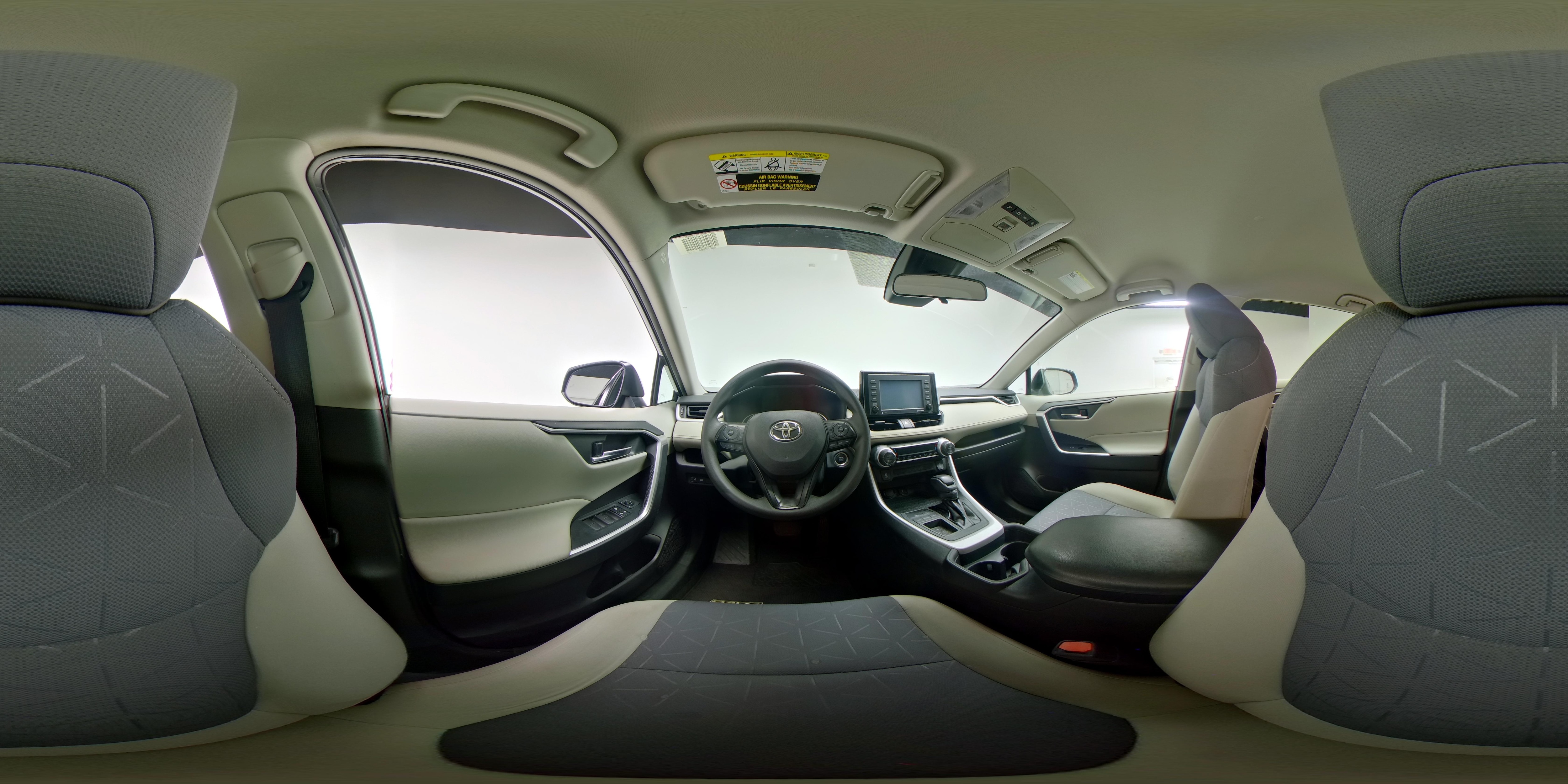 2020 Toyota RAV4 XLE - Photo 27