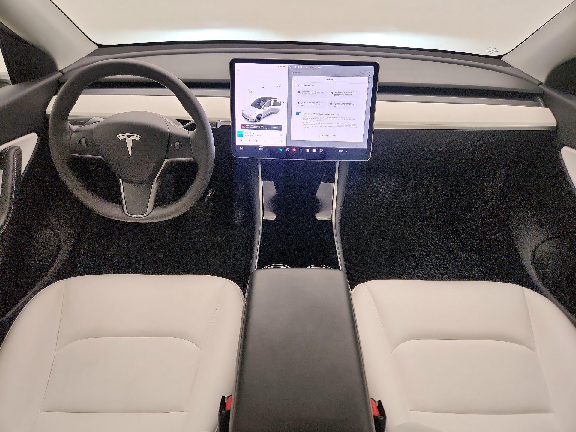 Thumbnail: 2021 Tesla Model Y - 9
