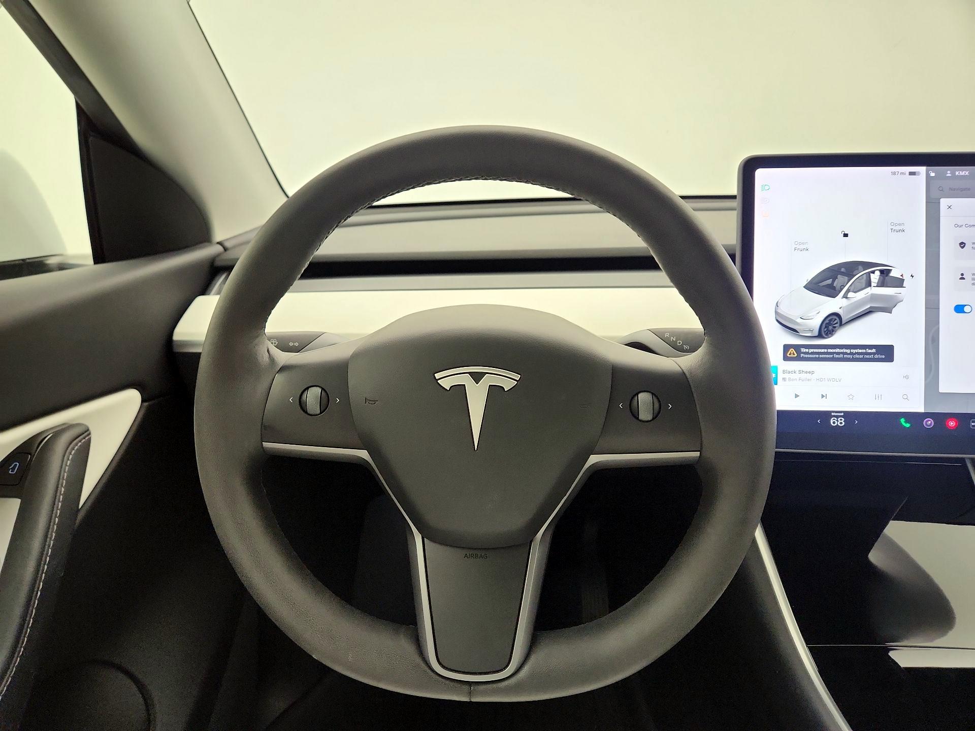 Thumbnail: 2021 Tesla Model Y - 10