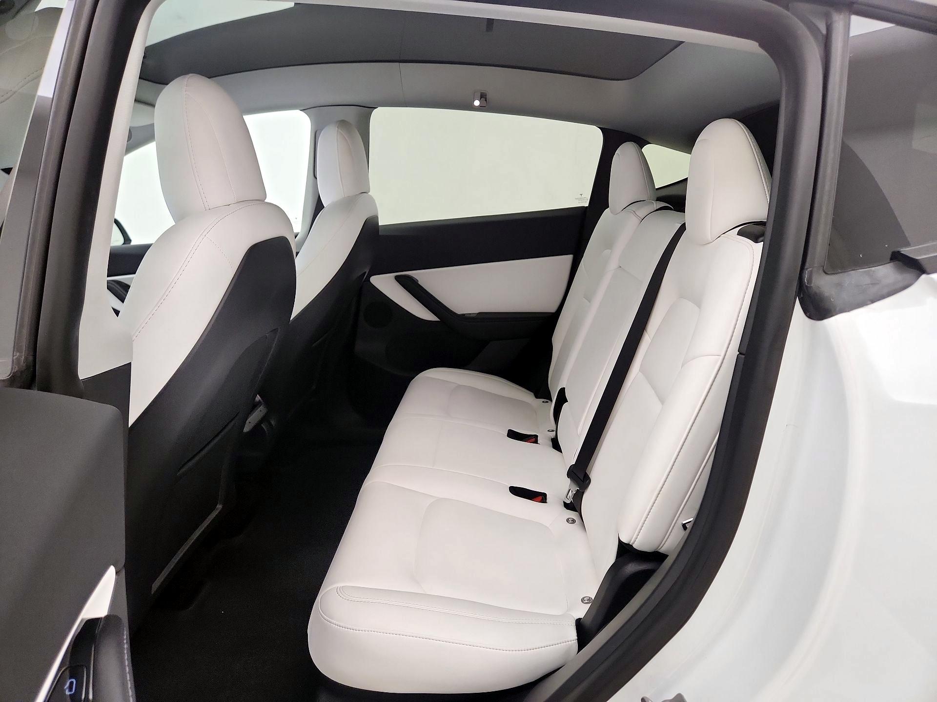 Thumbnail: 2021 Tesla Model Y - 19